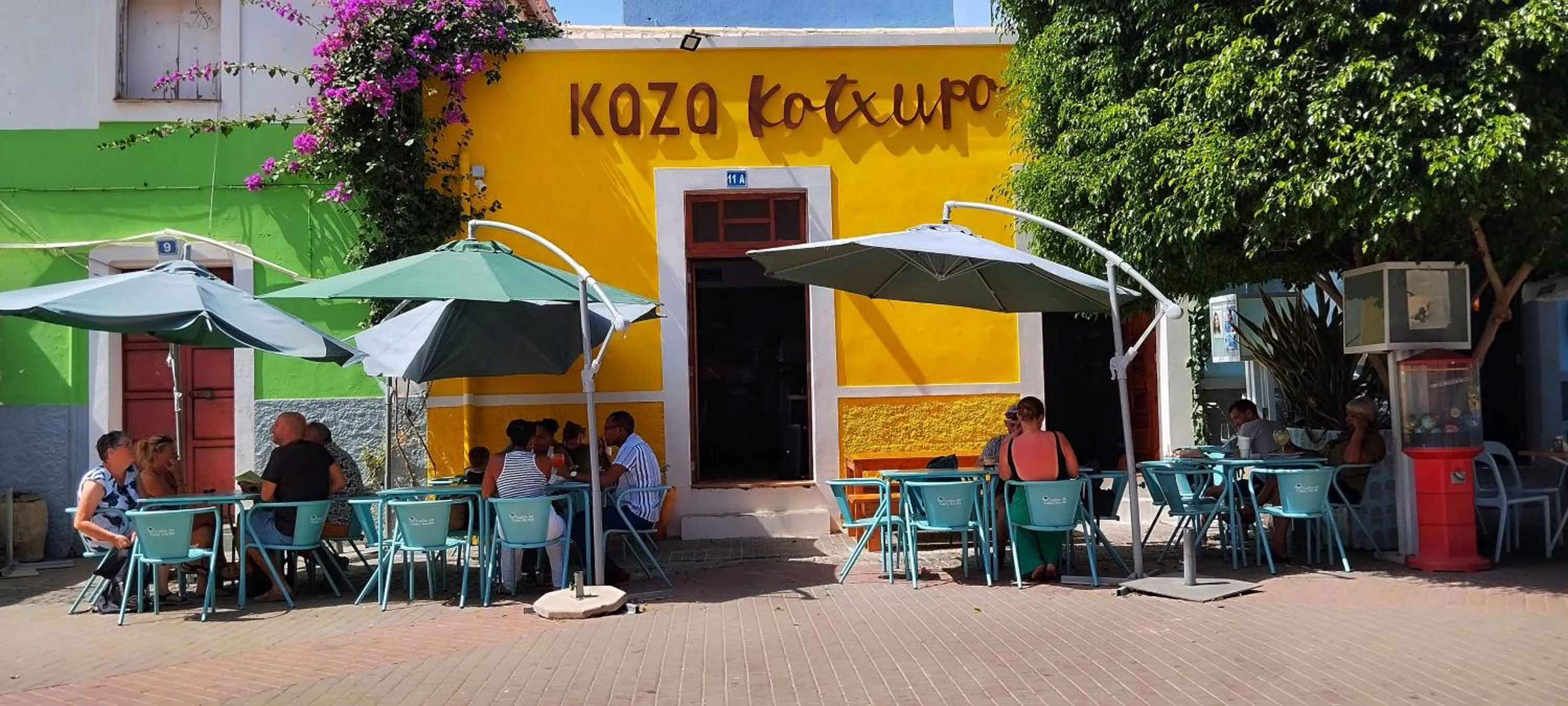 Restaurant/places to eat in Pousada Praia Maria