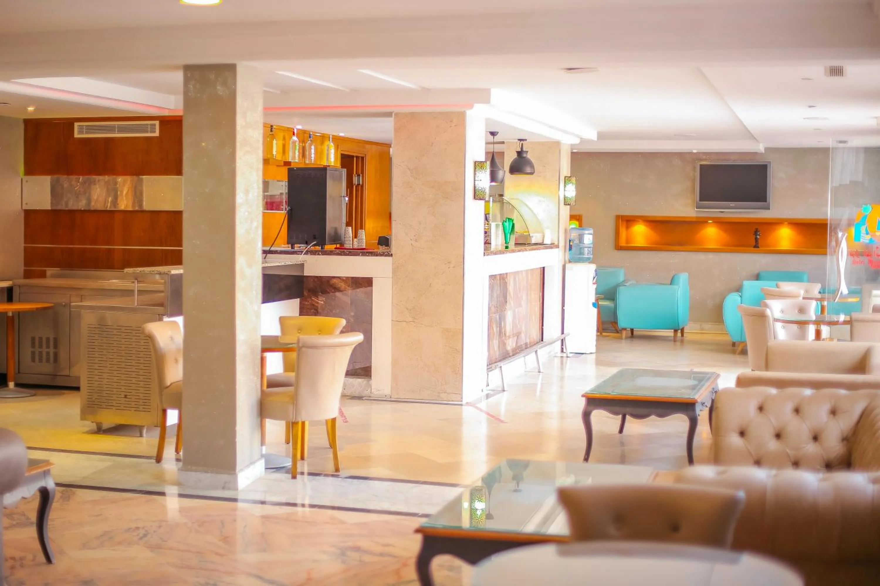 Lounge or bar in Hotel Marabout - Families and Couples Only