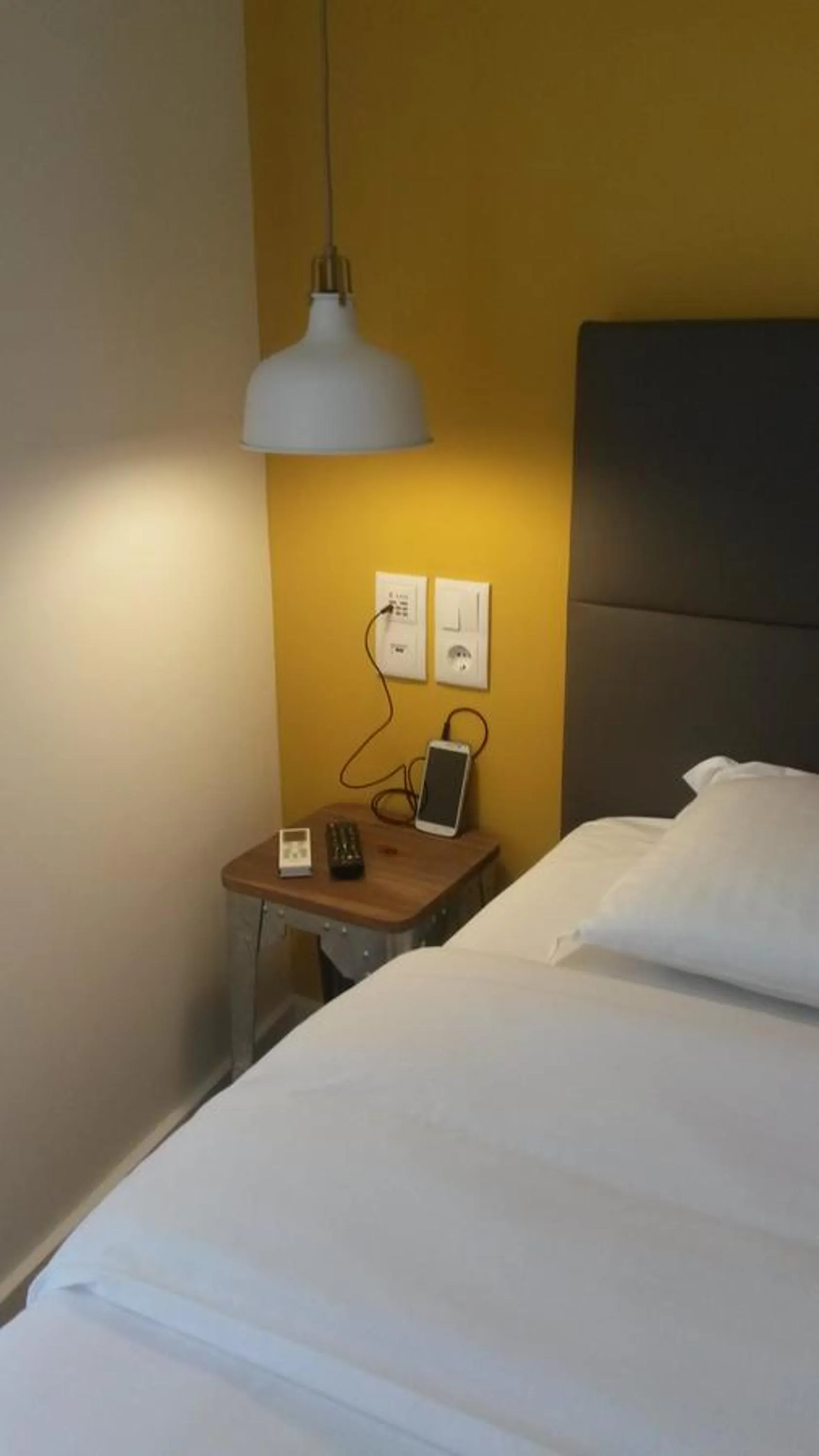 TV and multimedia, Bed in Aveiro Rossio Bed & Breakfast