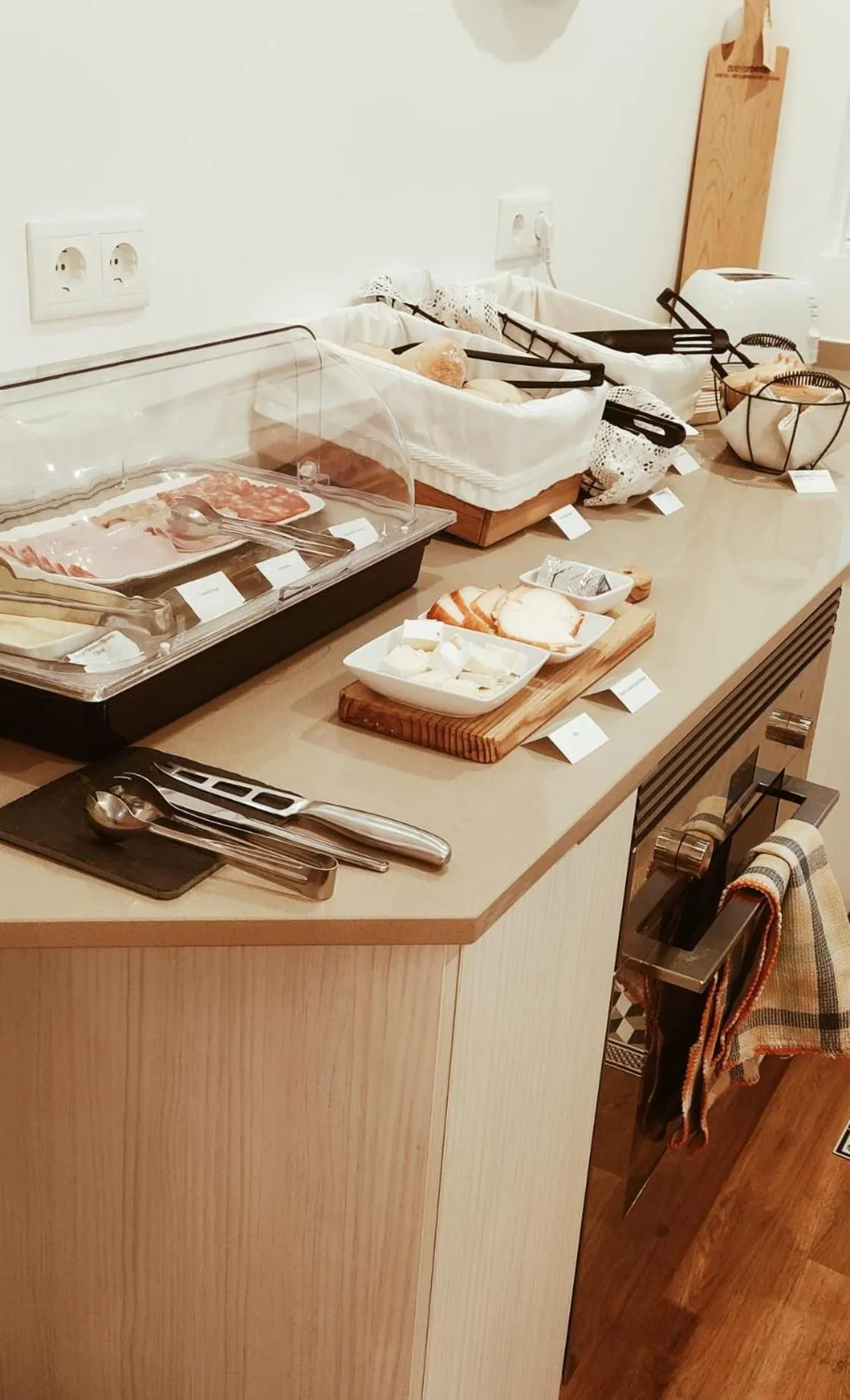 Breakfast in Aveiro Rossio Bed & Breakfast