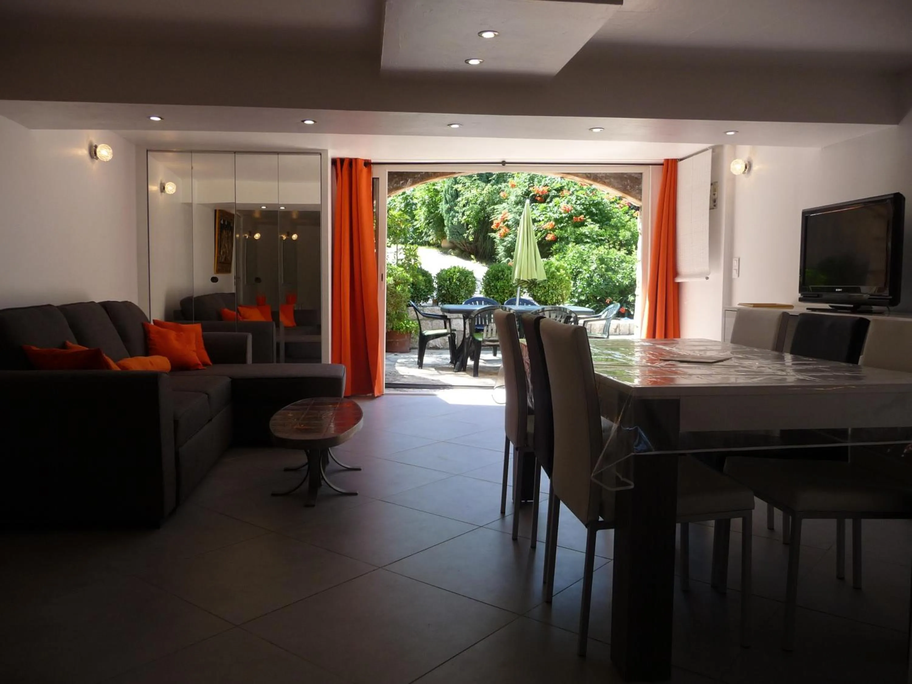 Living room in Appartement Castagniers