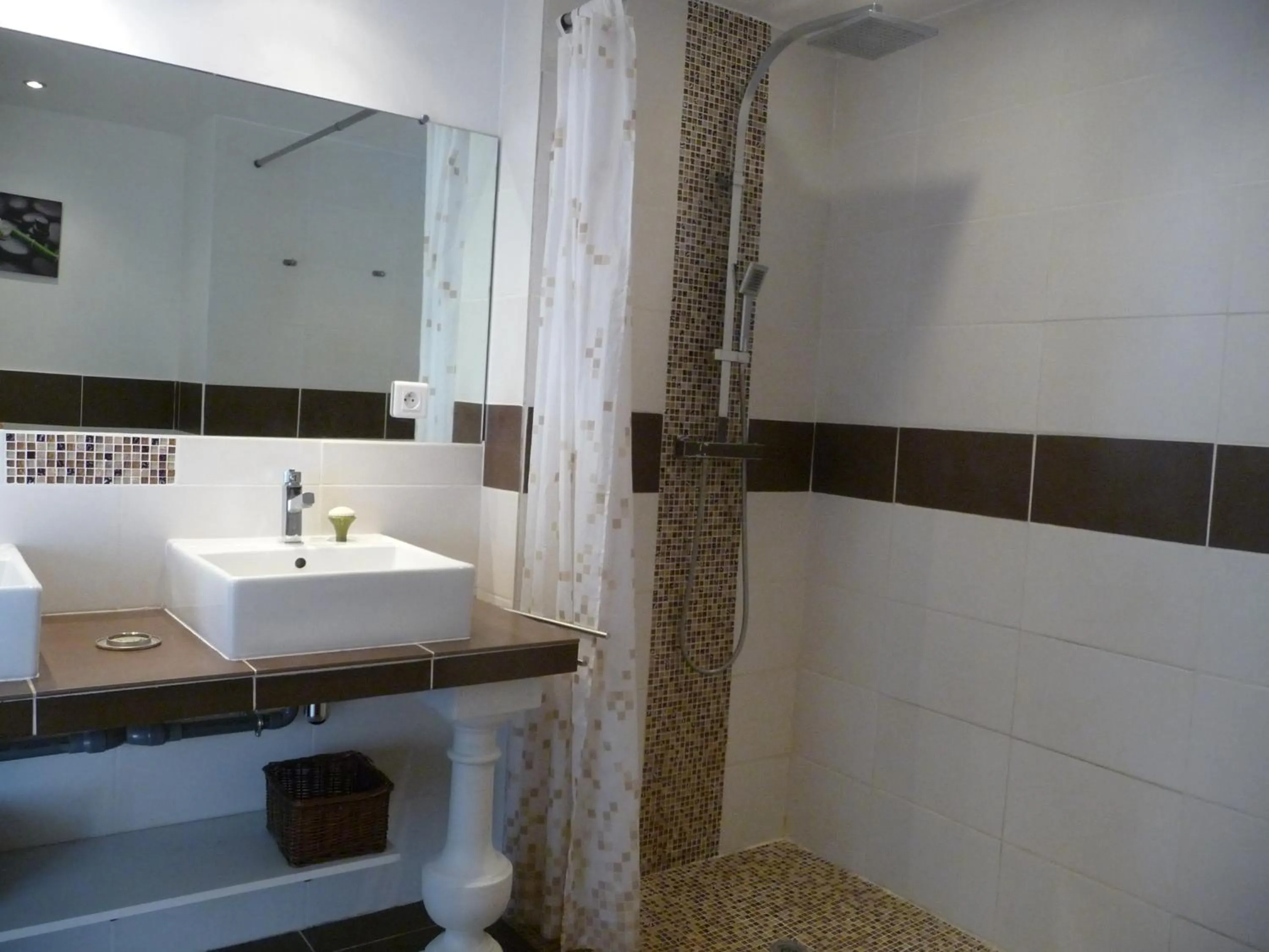 Bathroom in Appartement Castagniers