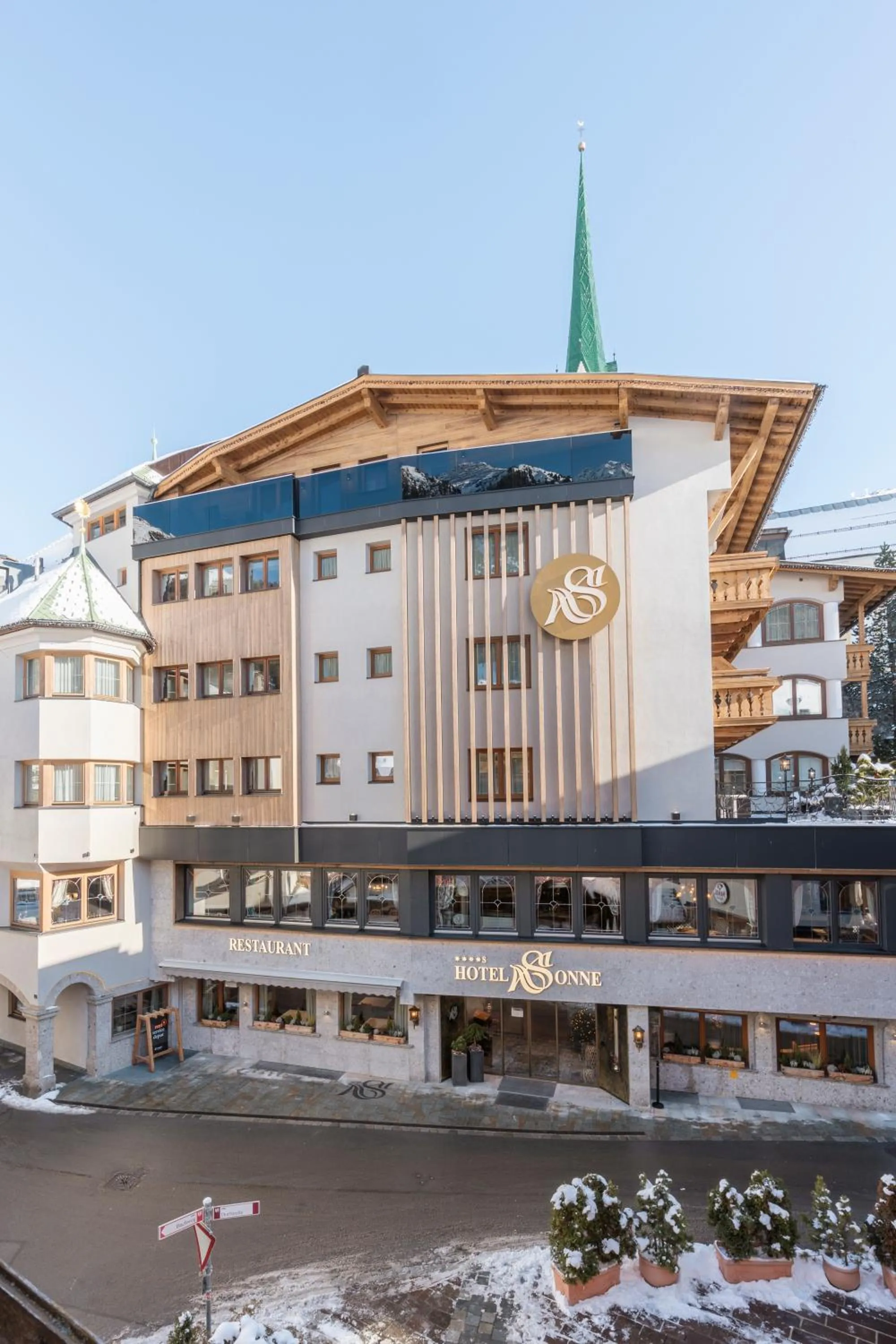 Property building in Hotel Sonne Ischgl