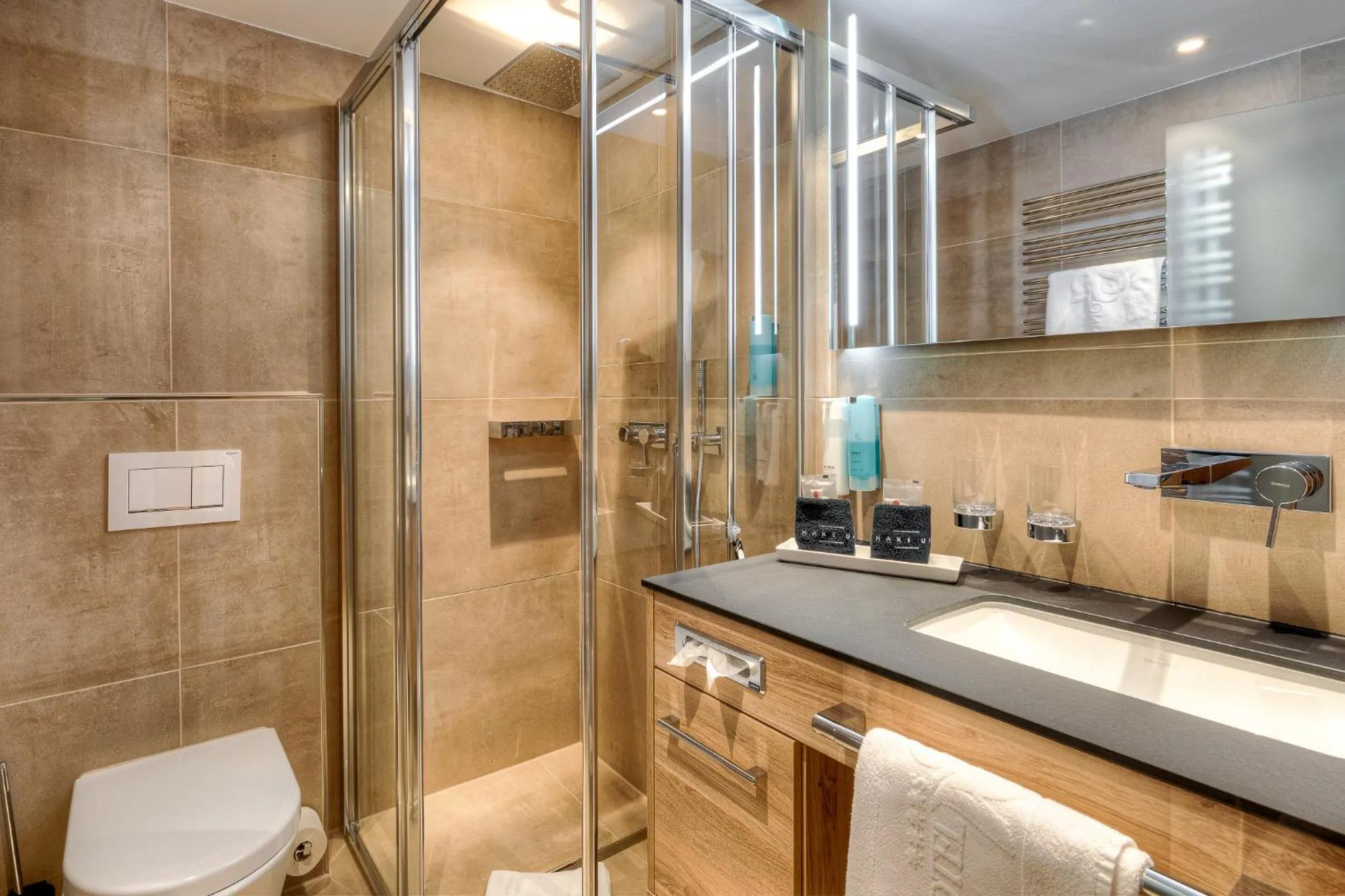 Photo of the whole room in Hotel Sonne Ischgl