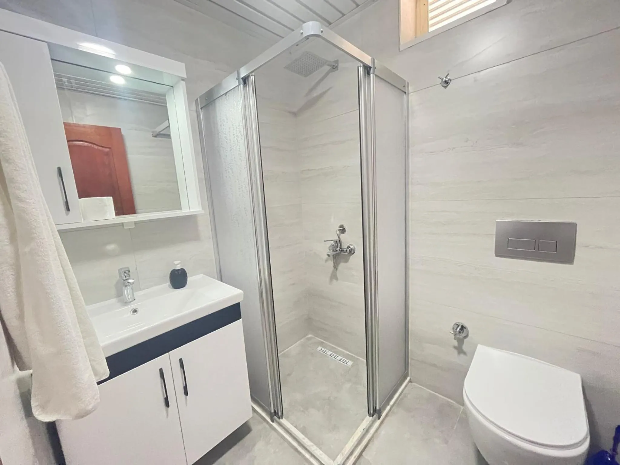 Shower in HOLIDAY APART 50 meters to BEACH, Sea view apartments
