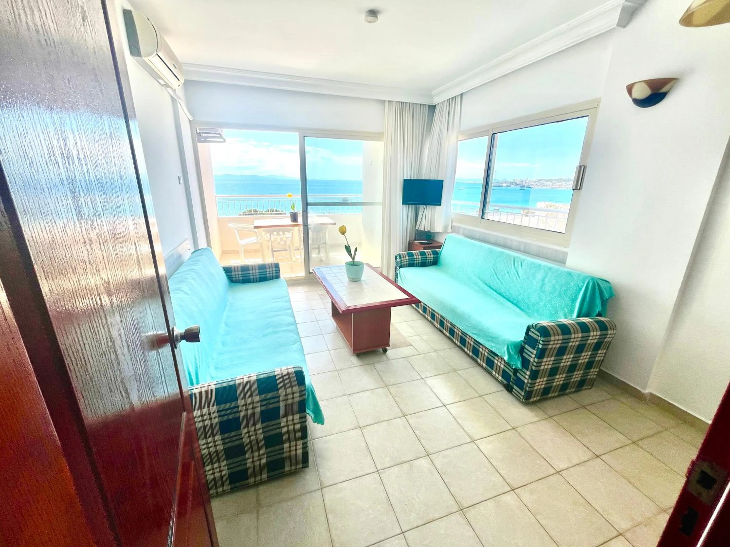 Bed in HOLIDAY APART 50 meters to BEACH, Sea view apartments