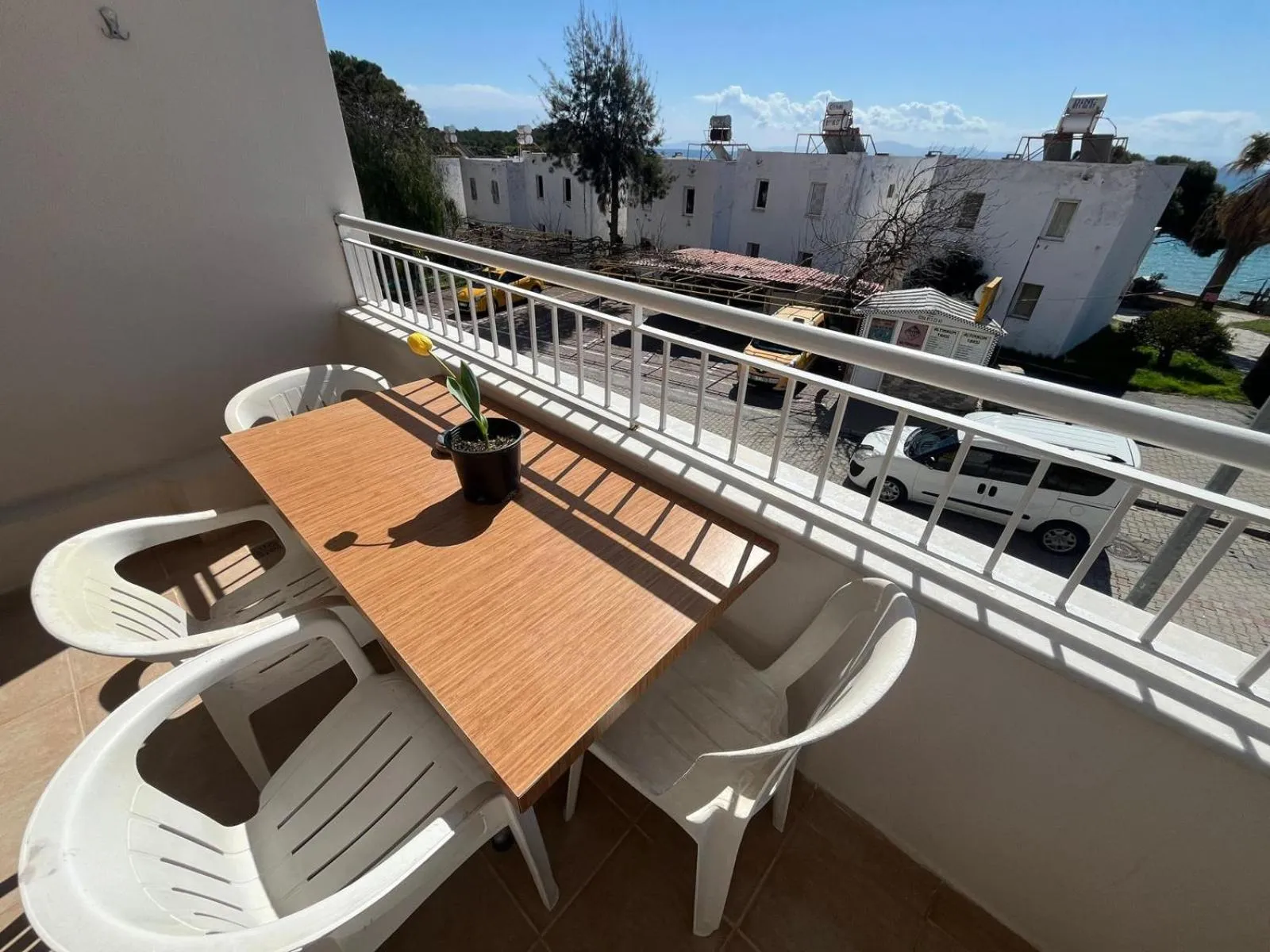 Day in HOLIDAY APART 50 meters to BEACH, Sea view apartments