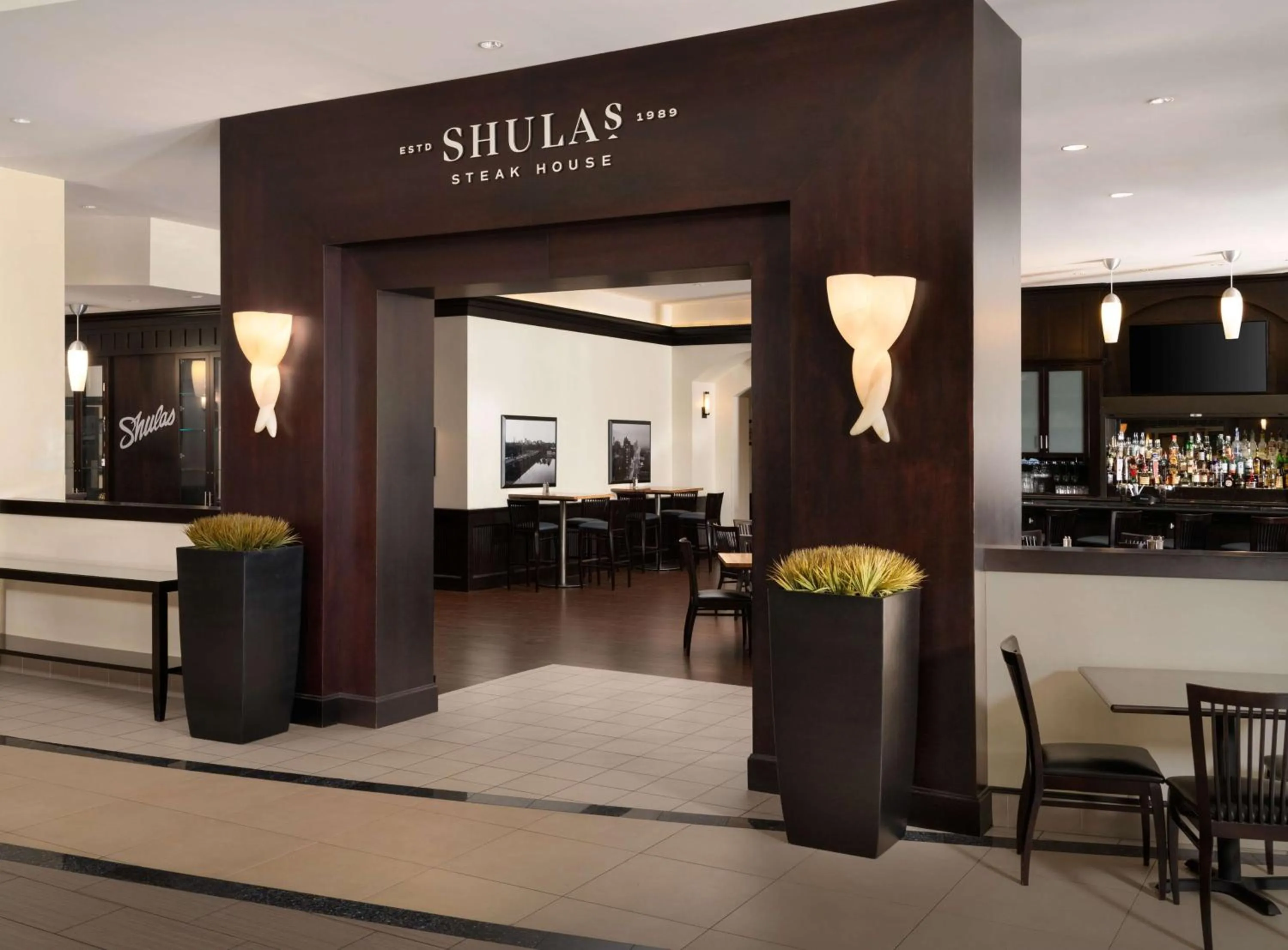 Restaurant/places to eat in Hilton Richmond Hotel & Spa Short Pump