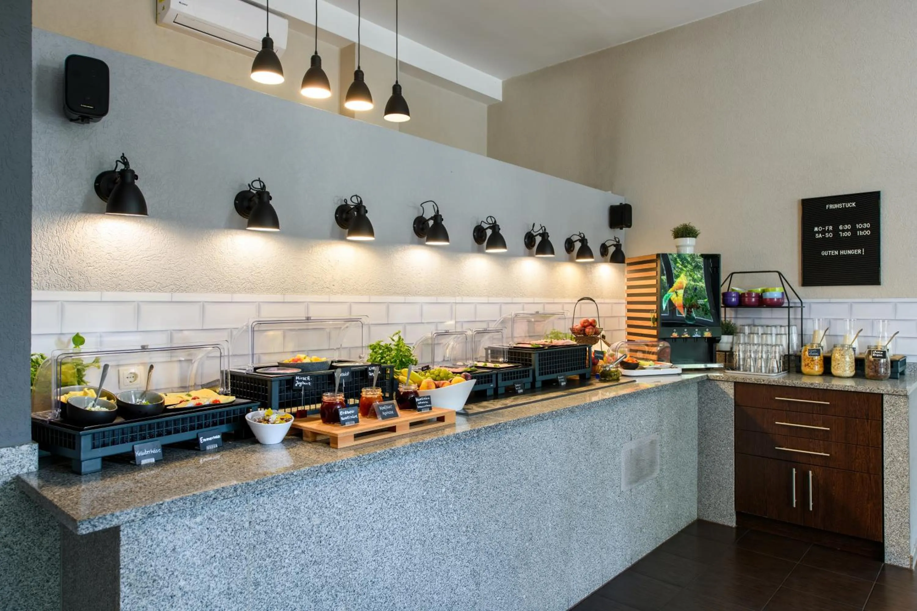 Dining area in SleepinRoomz Boutique Hotel