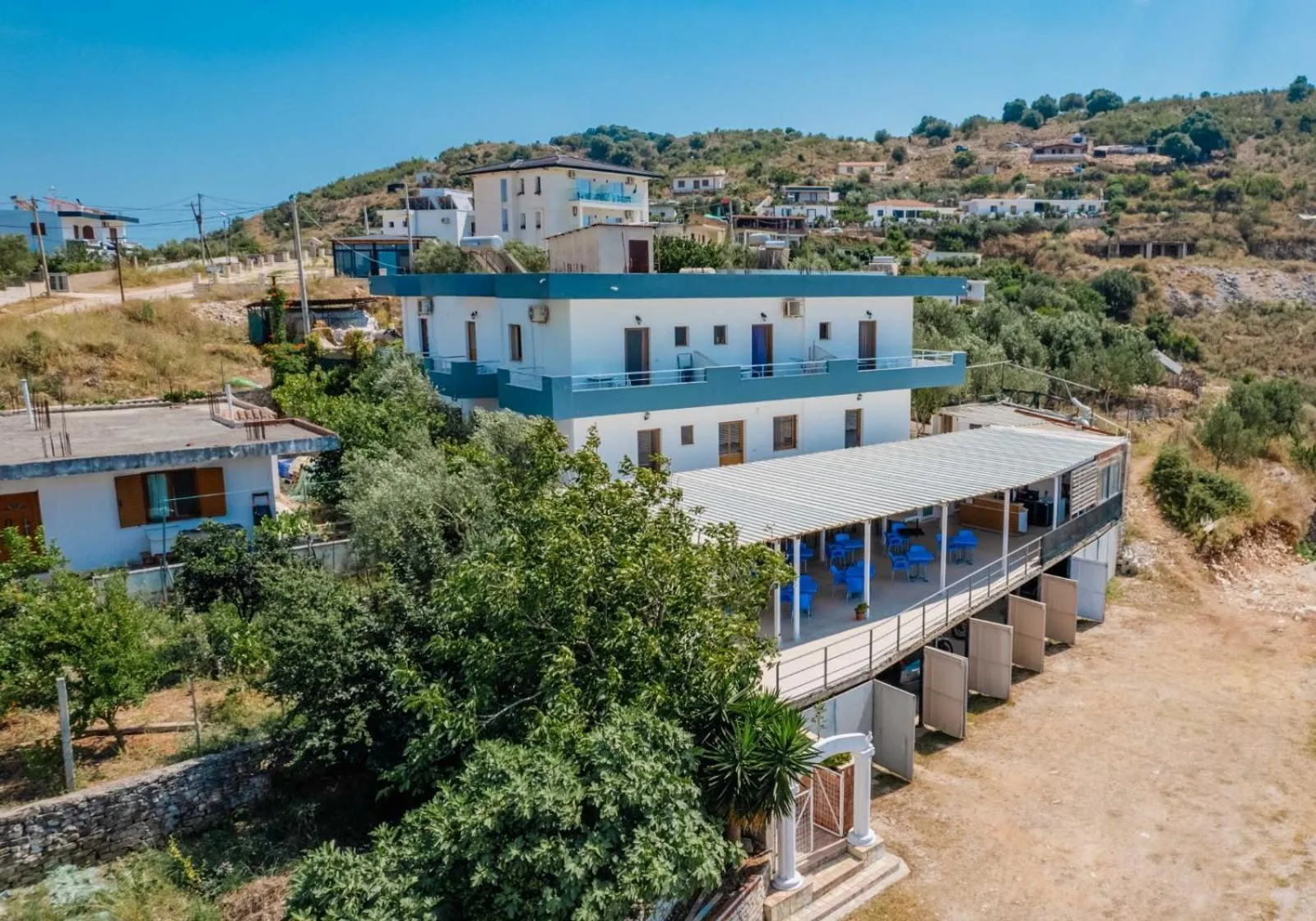 Property building in Vila Pasqyra