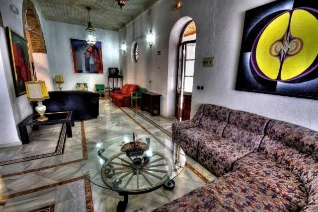 Communal lounge/ TV room in Hotel Balneario Sierra Alhamilla