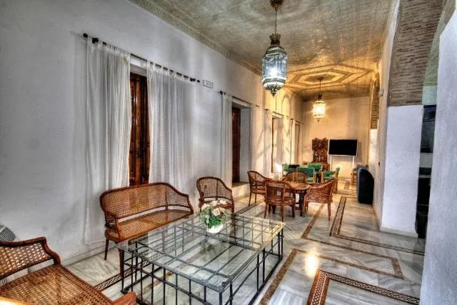 Communal lounge/ TV room in Hotel Balneario Sierra Alhamilla