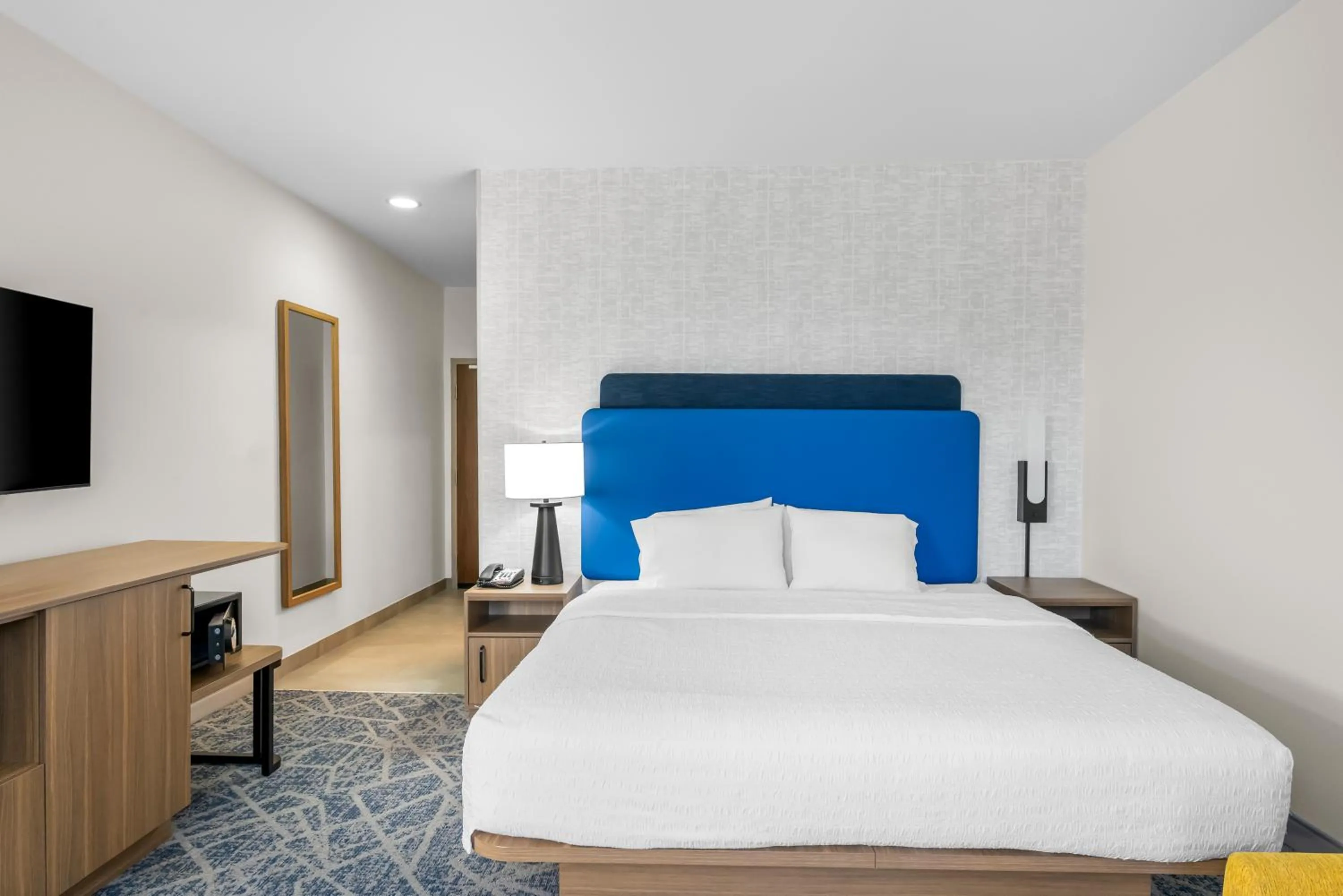 Bed in Hampton Inn - Monticello