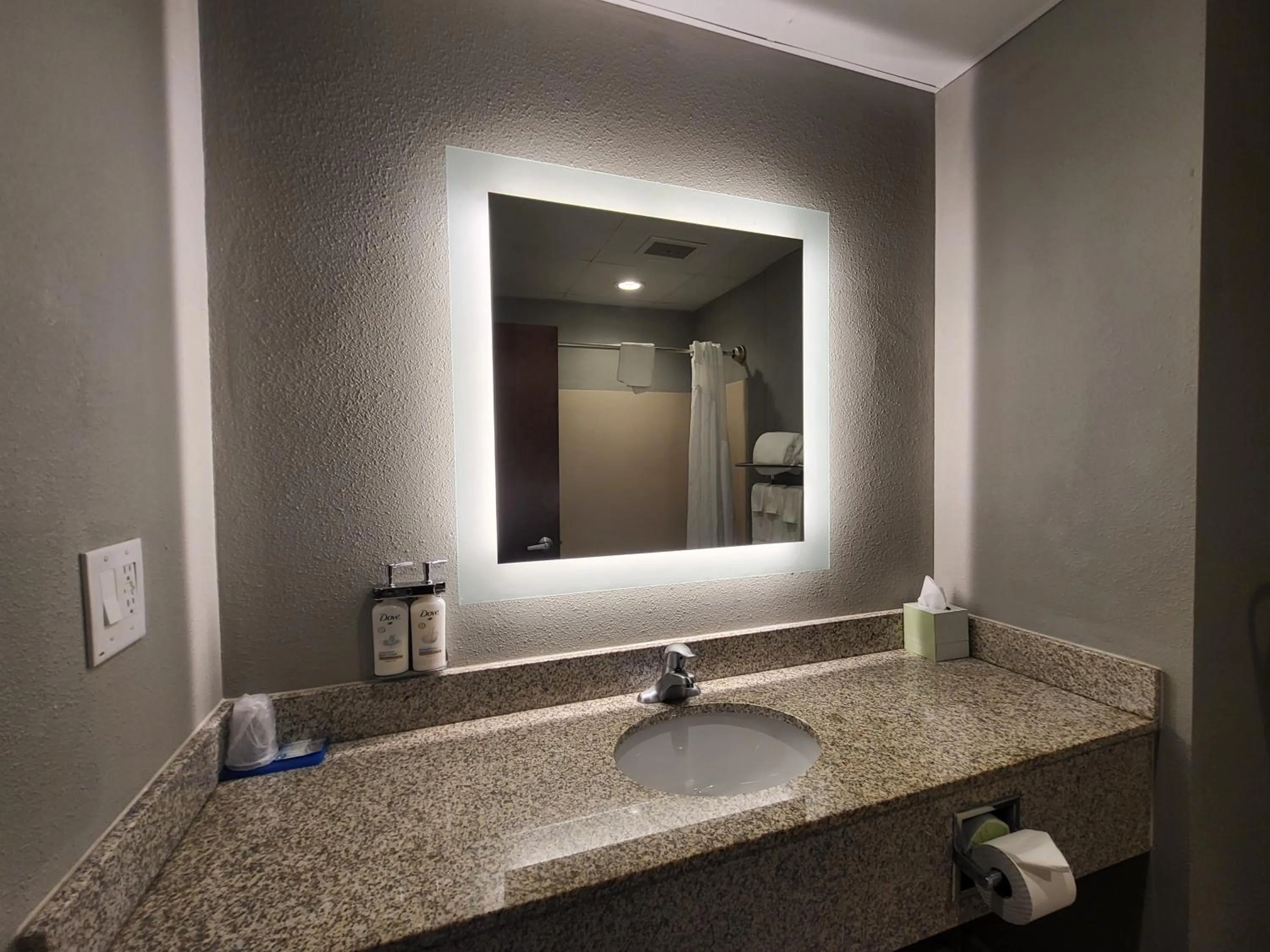 Bathroom in Route 66 inn & Suites