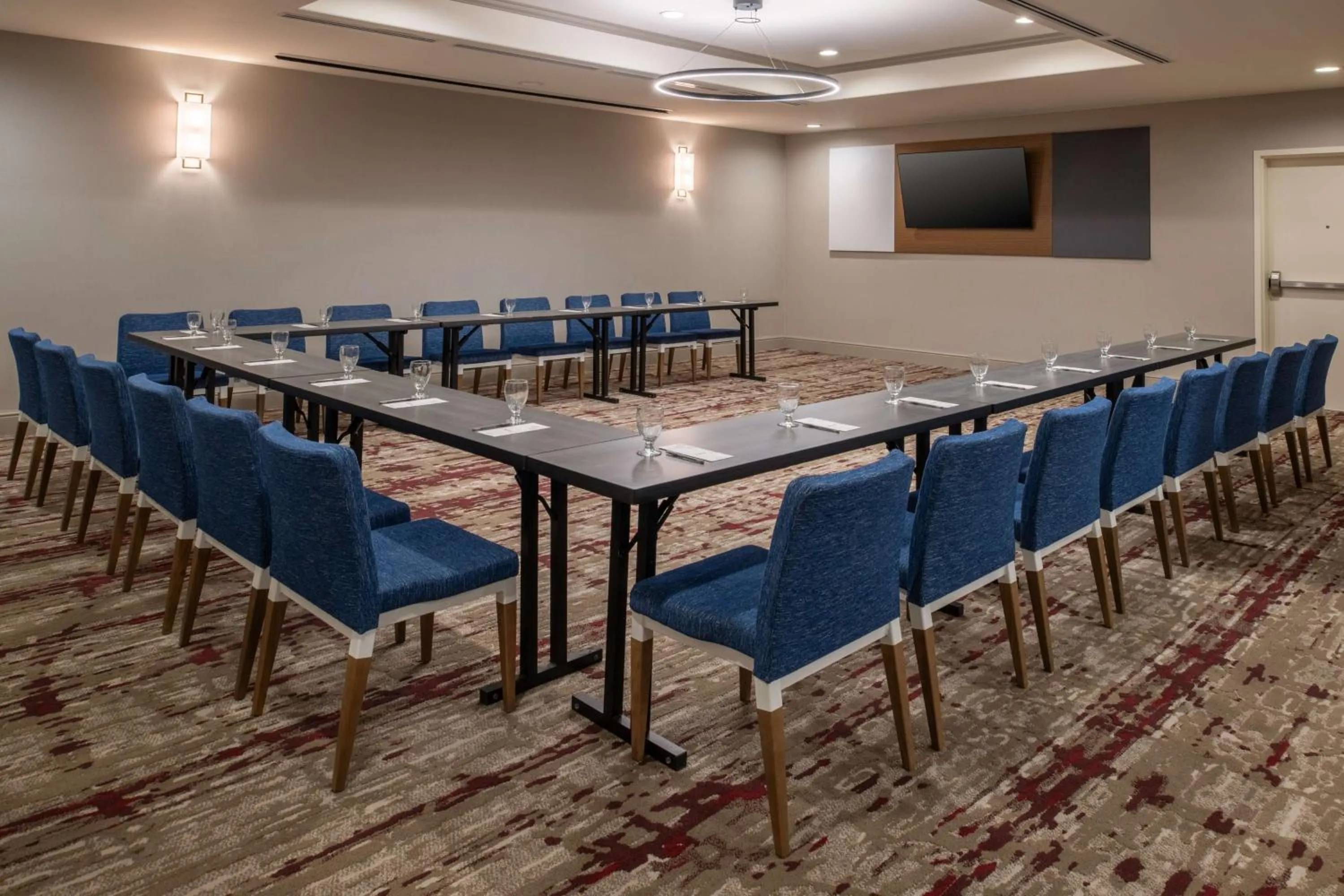 Meeting/conference room in Hilton Garden Inn Fontana