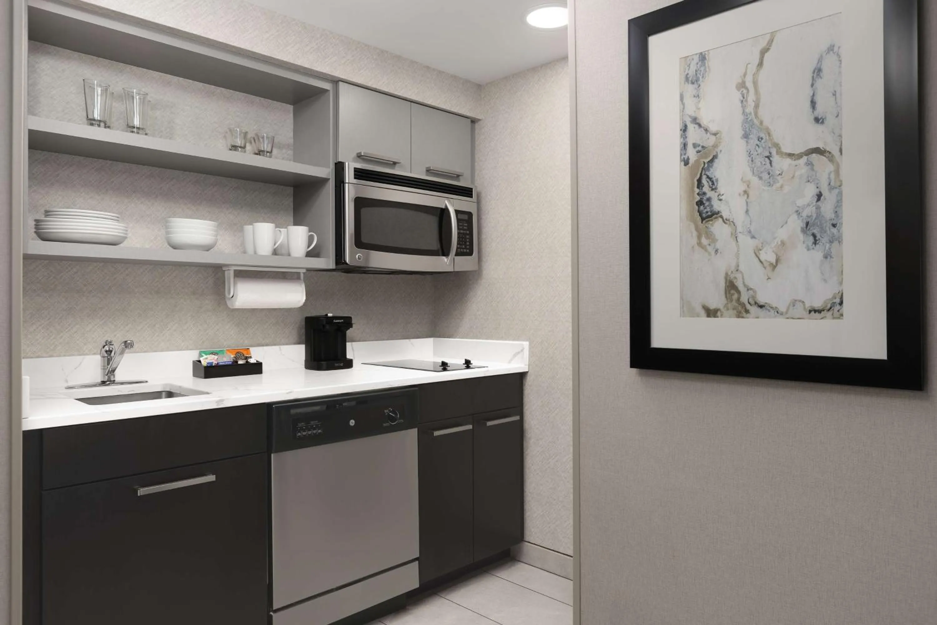 Kitchen or kitchenette in Homewood Suites by Hilton York