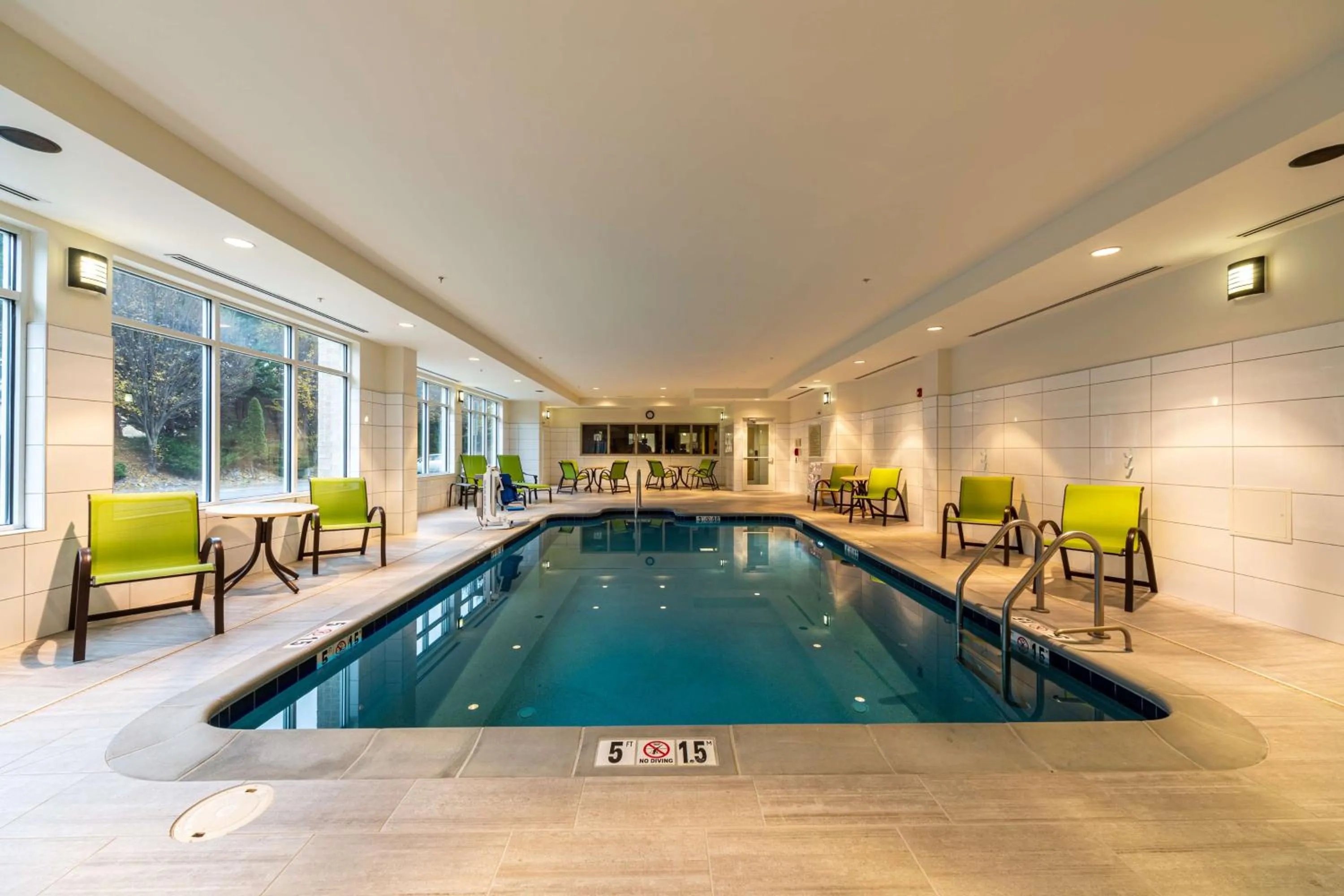 Pool view in Hilton Garden Inn Winchester