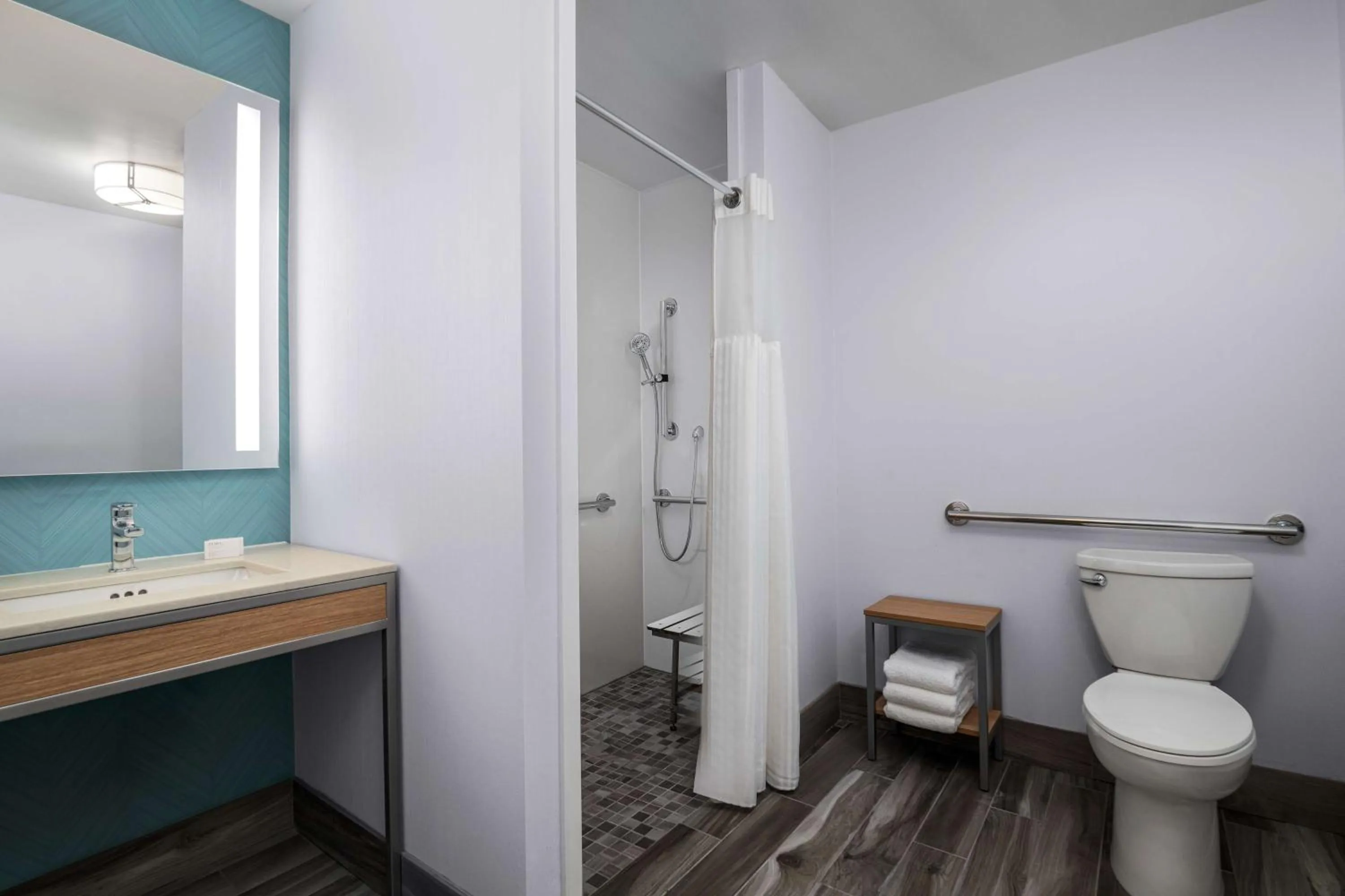 Bathroom in Hilton Garden Inn Great Falls