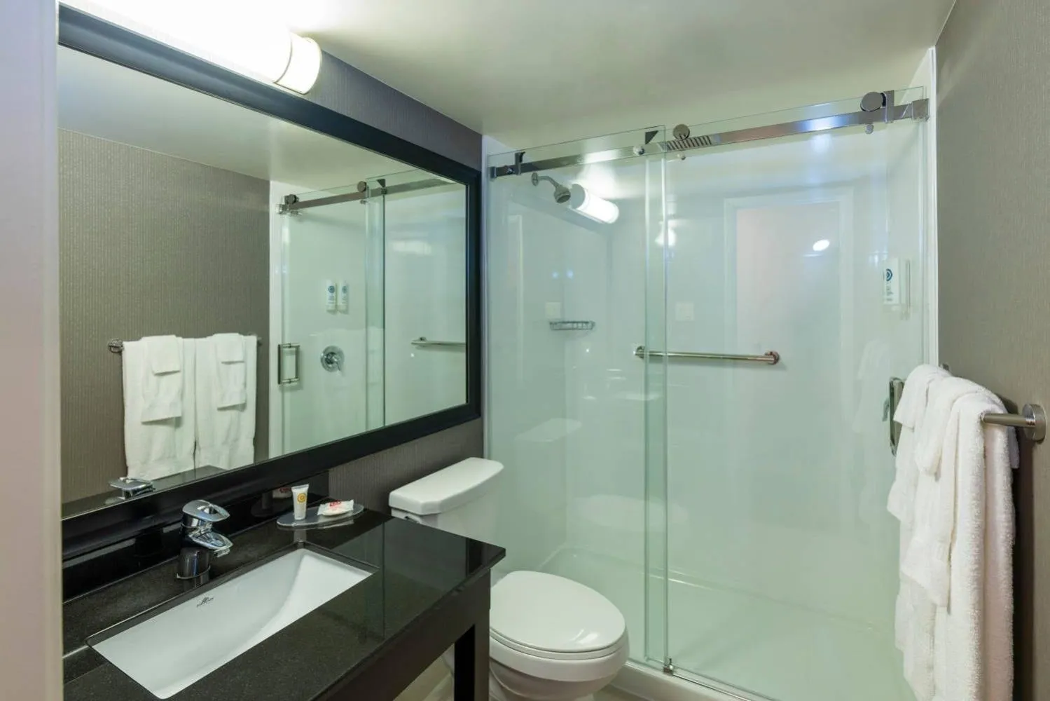 Bedroom in Comfort Inn