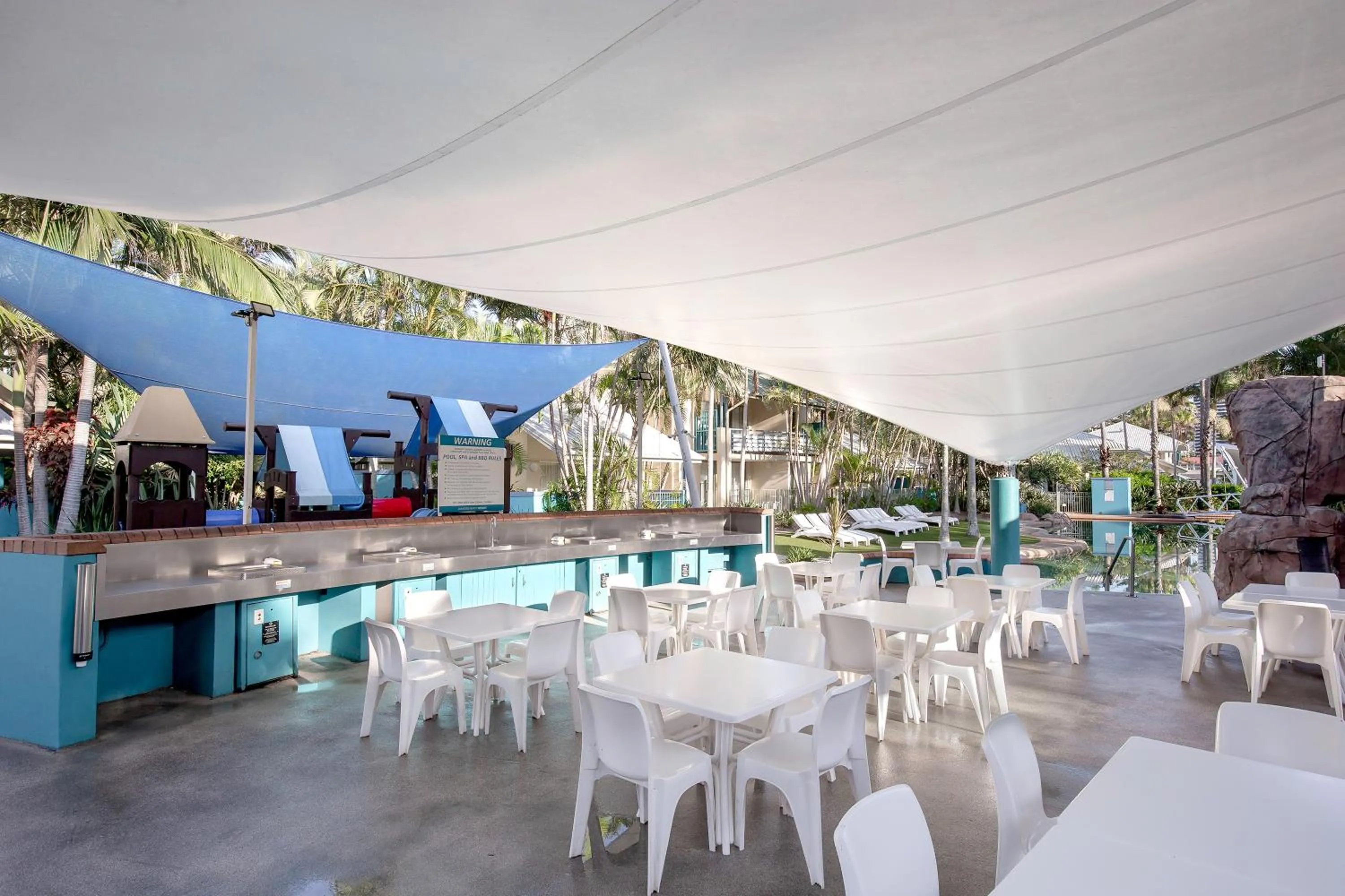 BBQ facilities in BreakFree Diamond Beach