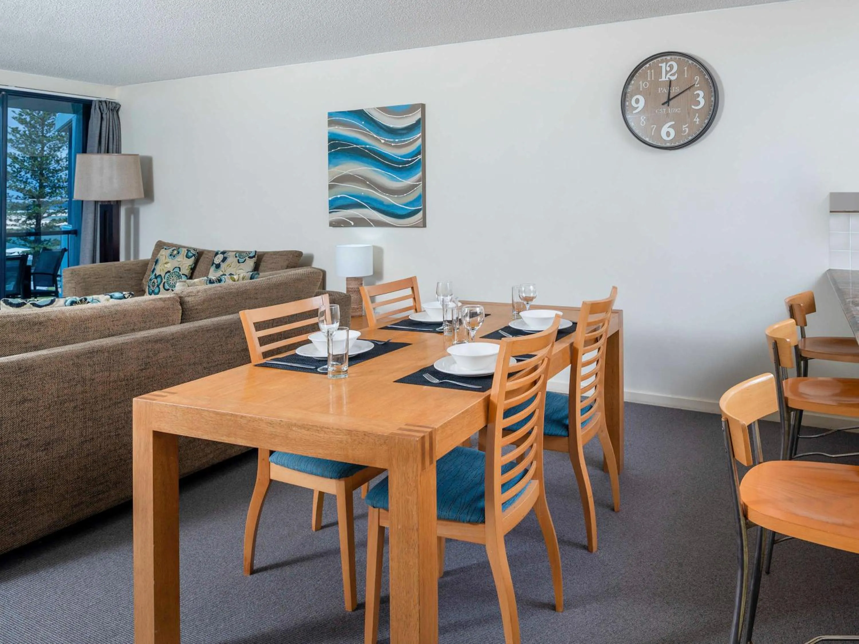 Living room in BreakFree Grand Pacific