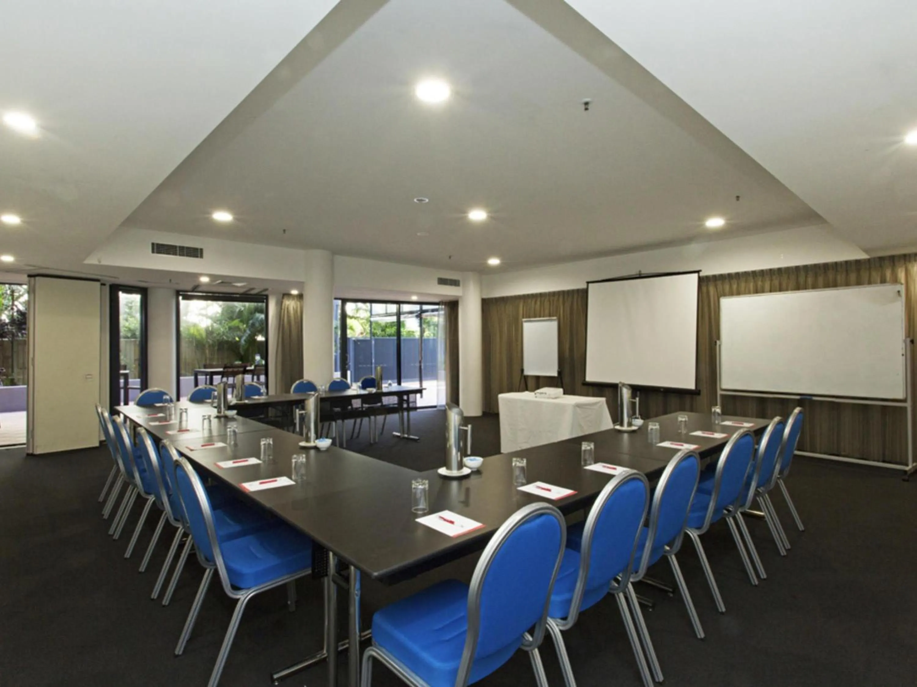 Meeting/conference room in BreakFree Grand Pacific