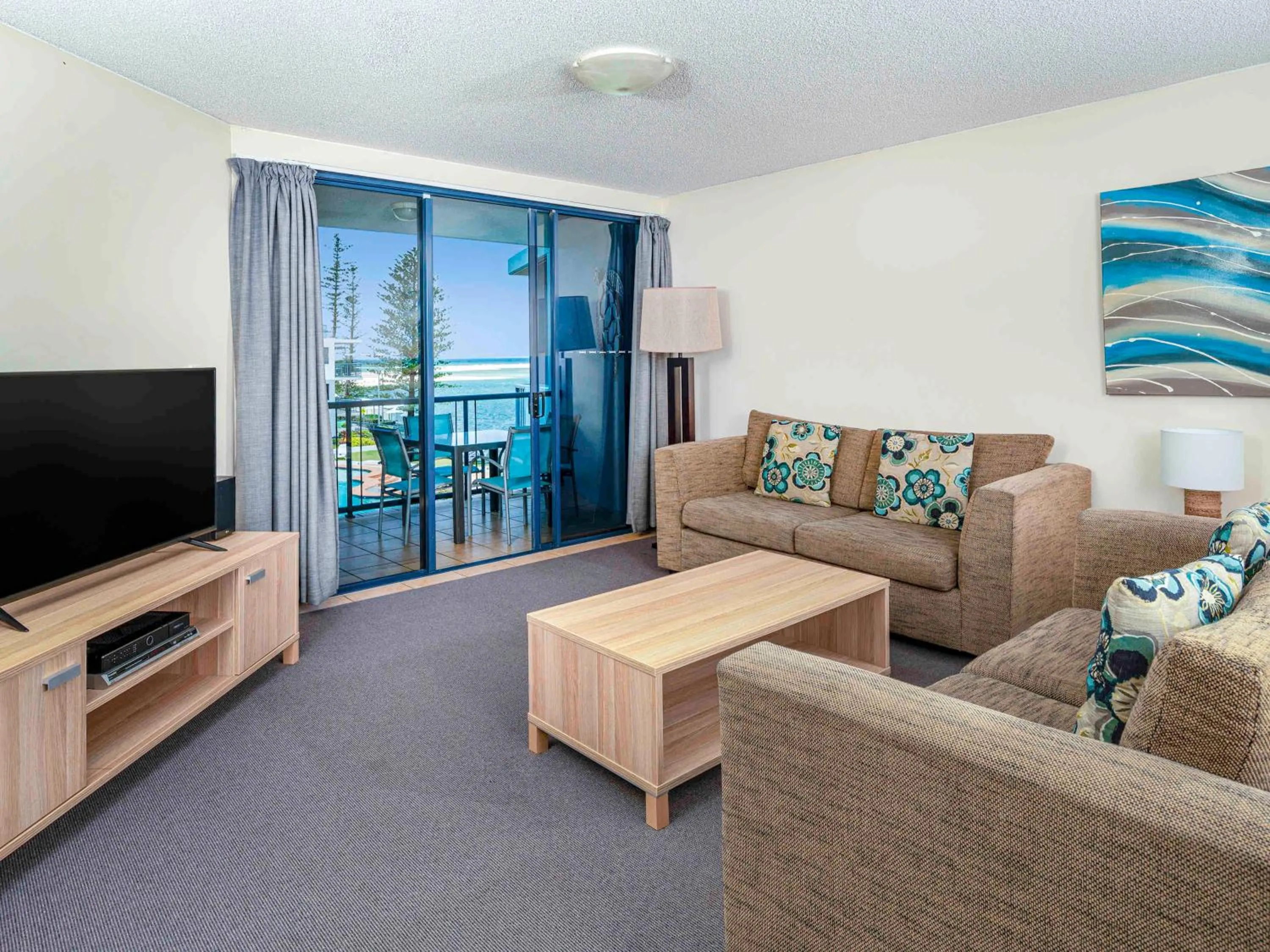 Living room in BreakFree Grand Pacific