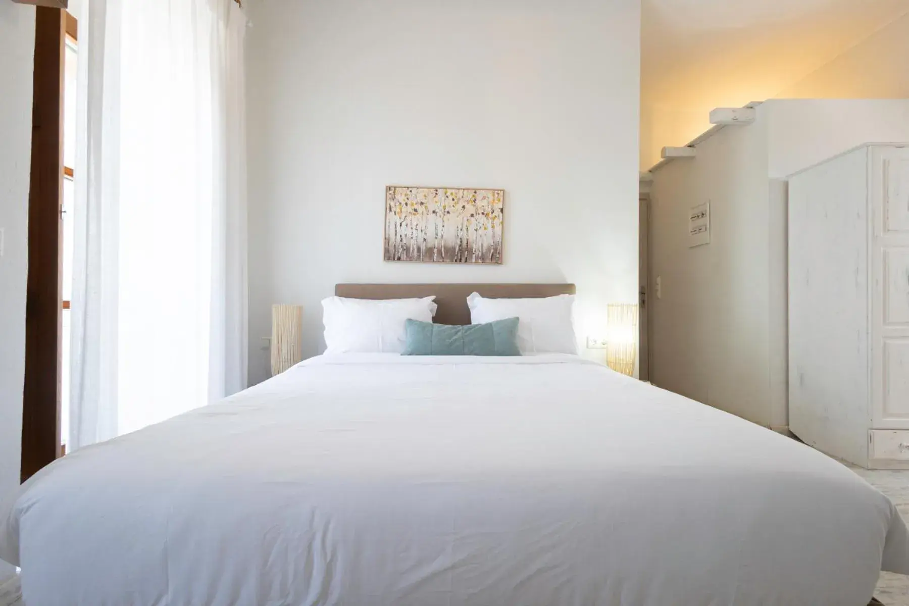 Deluxe Double Room with Balcony in Sophia Areopoli Guesthouse Deluxe Double Room with Balcony in Sophia Areopoli Guesthouse