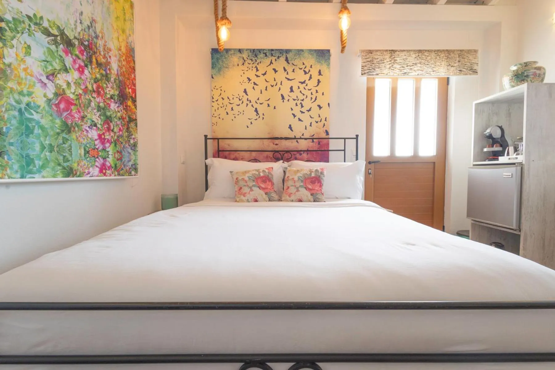 Photo of the whole room, Bed in Sophia Areopoli Guesthouse