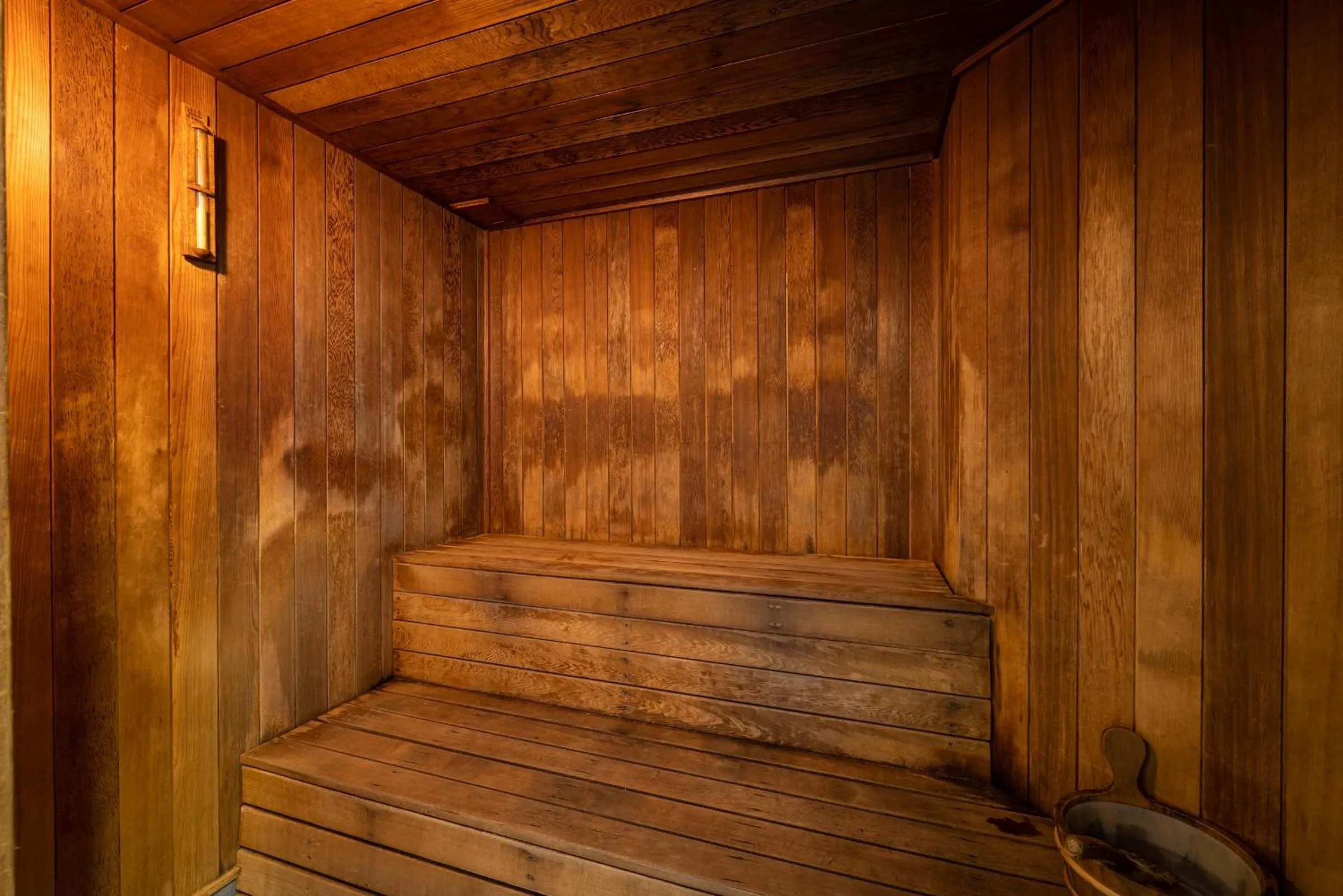 Sauna in Bel Air on Broadbeach - Official