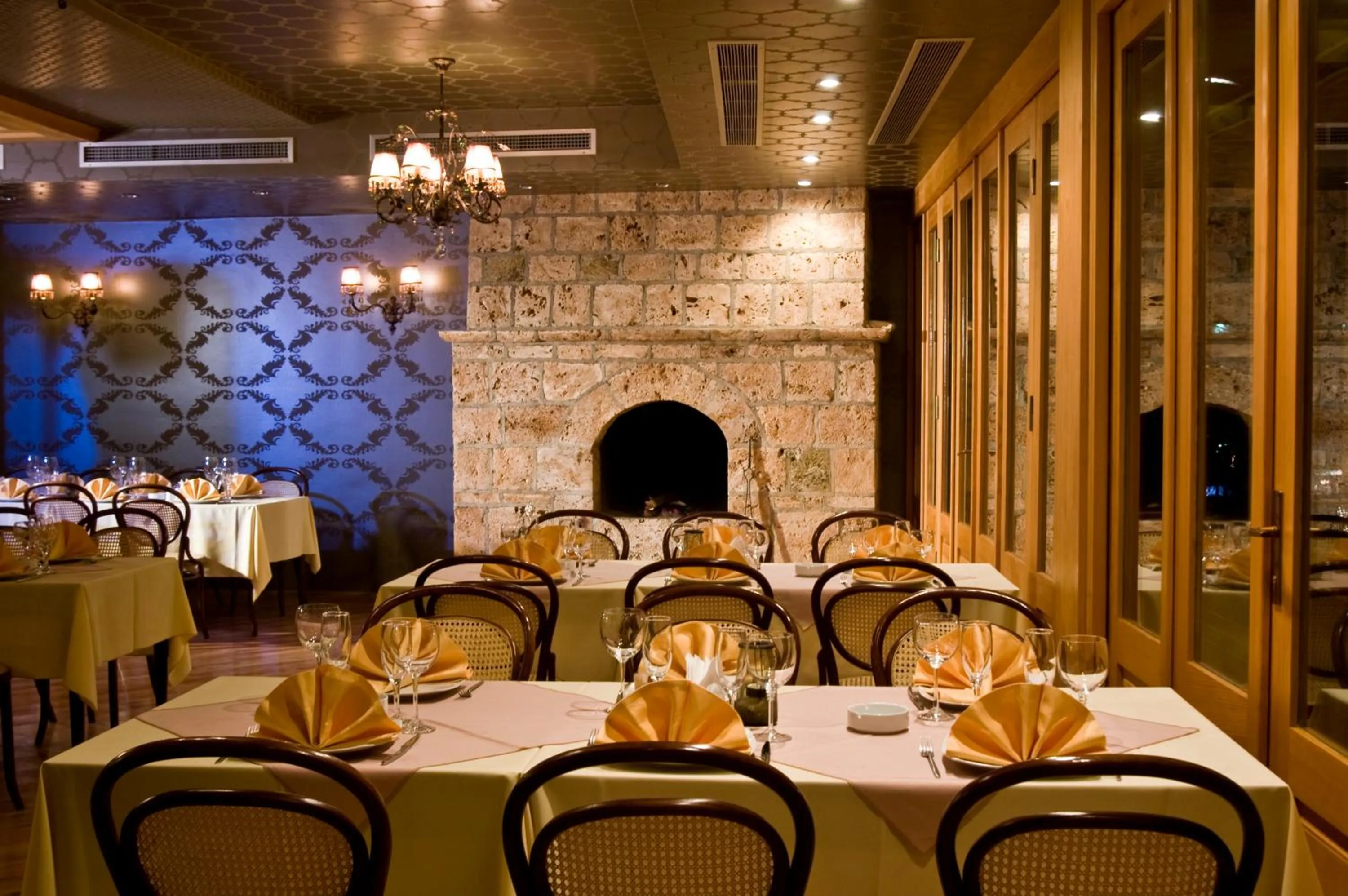 Hotel Çarshia e Jupave