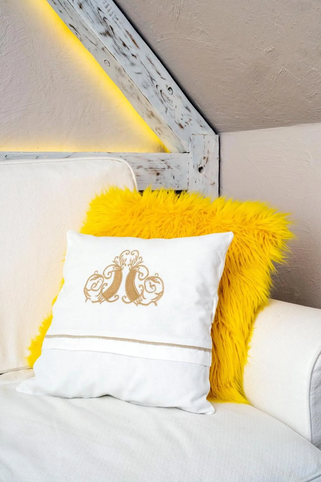 Bed in Feniks Agro&Spa Adults Only