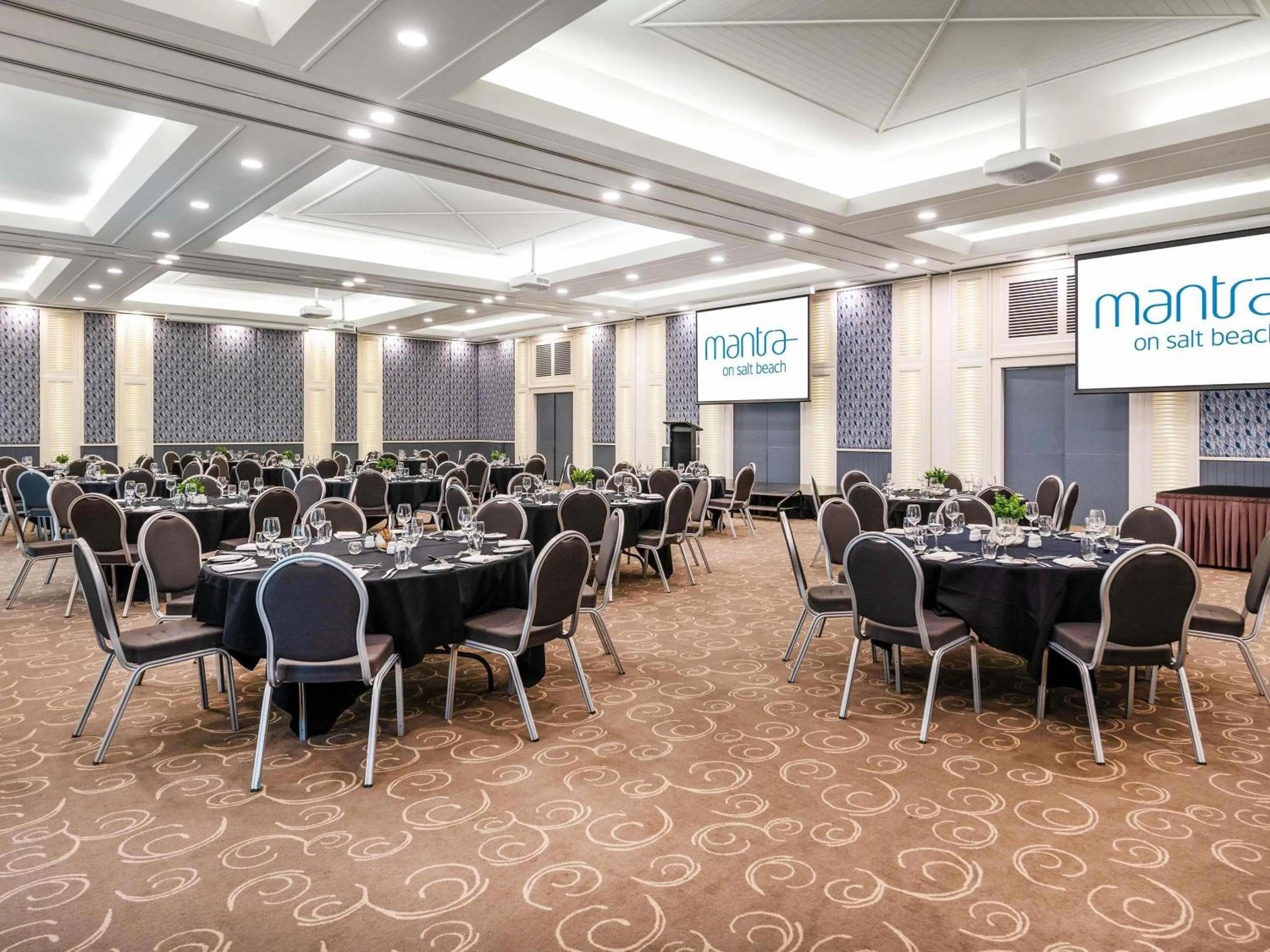 Meeting/conference room in Mantra on Salt Beach