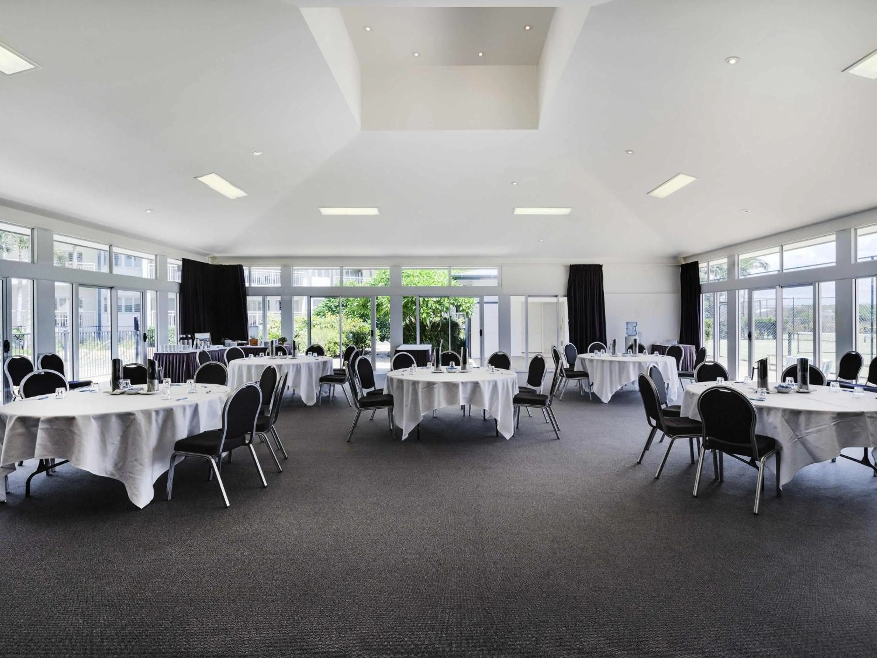 Meeting/conference room in Mantra on Salt Beach