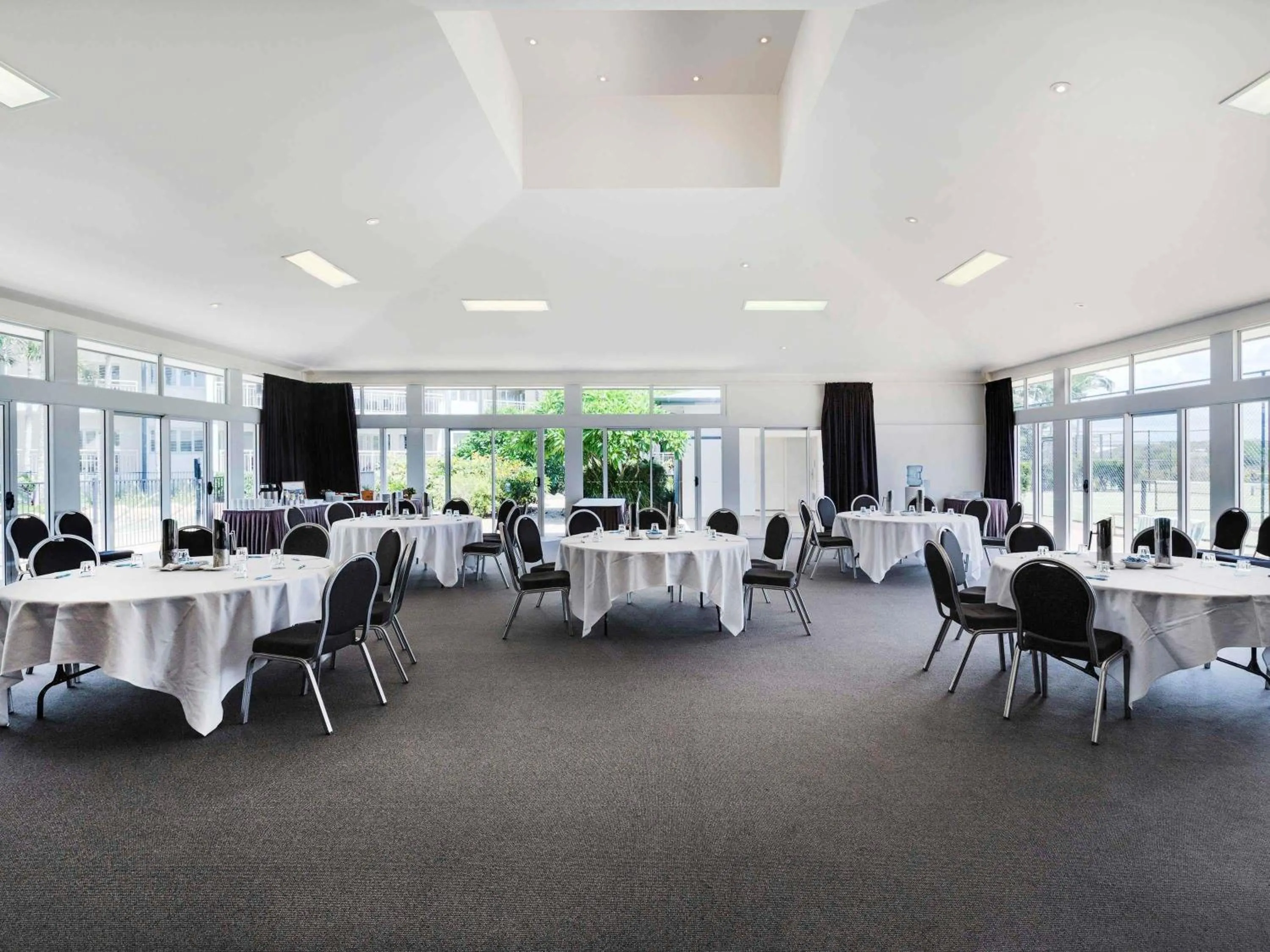 Meeting/conference room in Mantra on Salt Beach