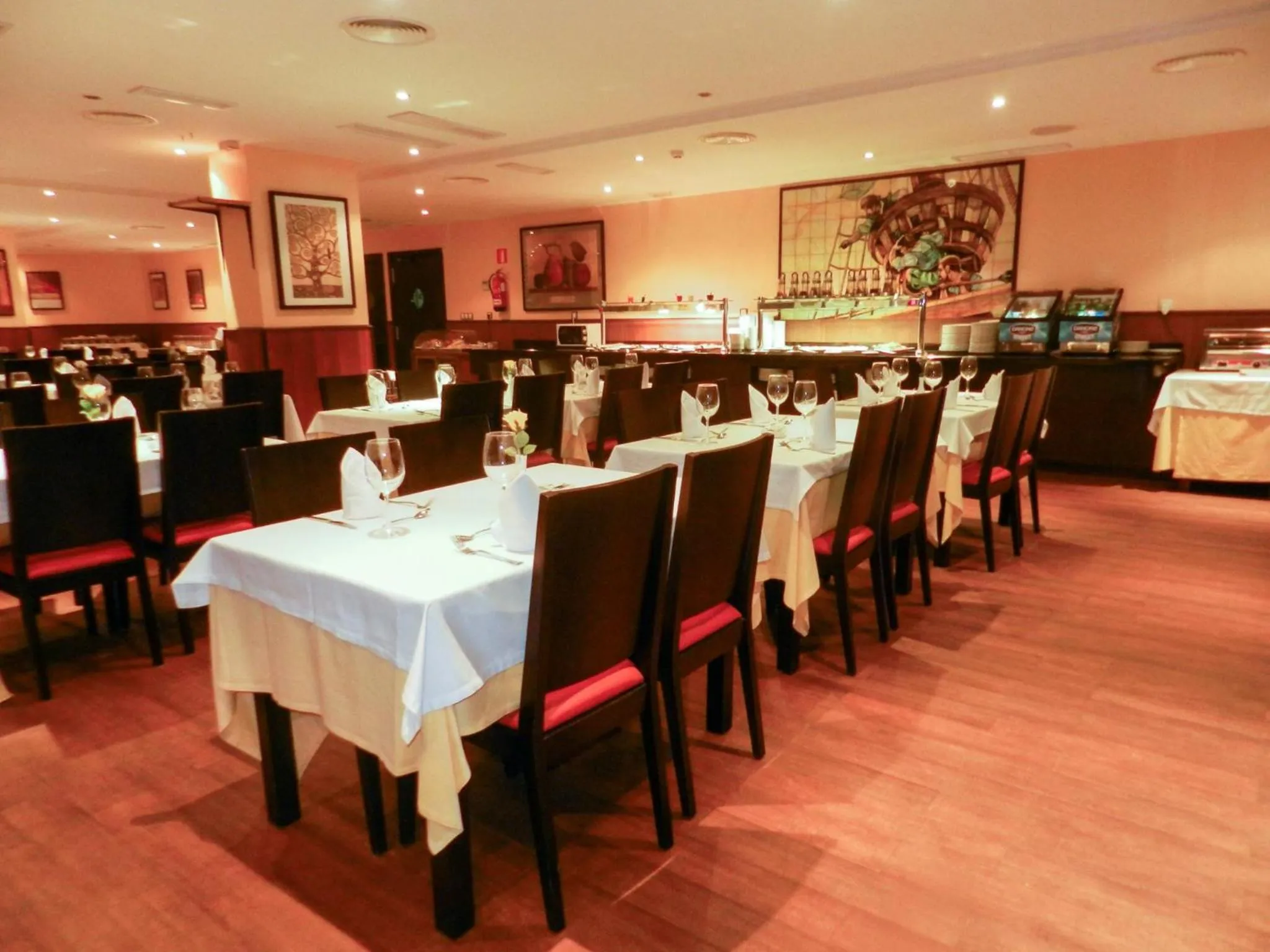 Restaurant/places to eat in Hotel Apartamento Martín Alonso Pinzón