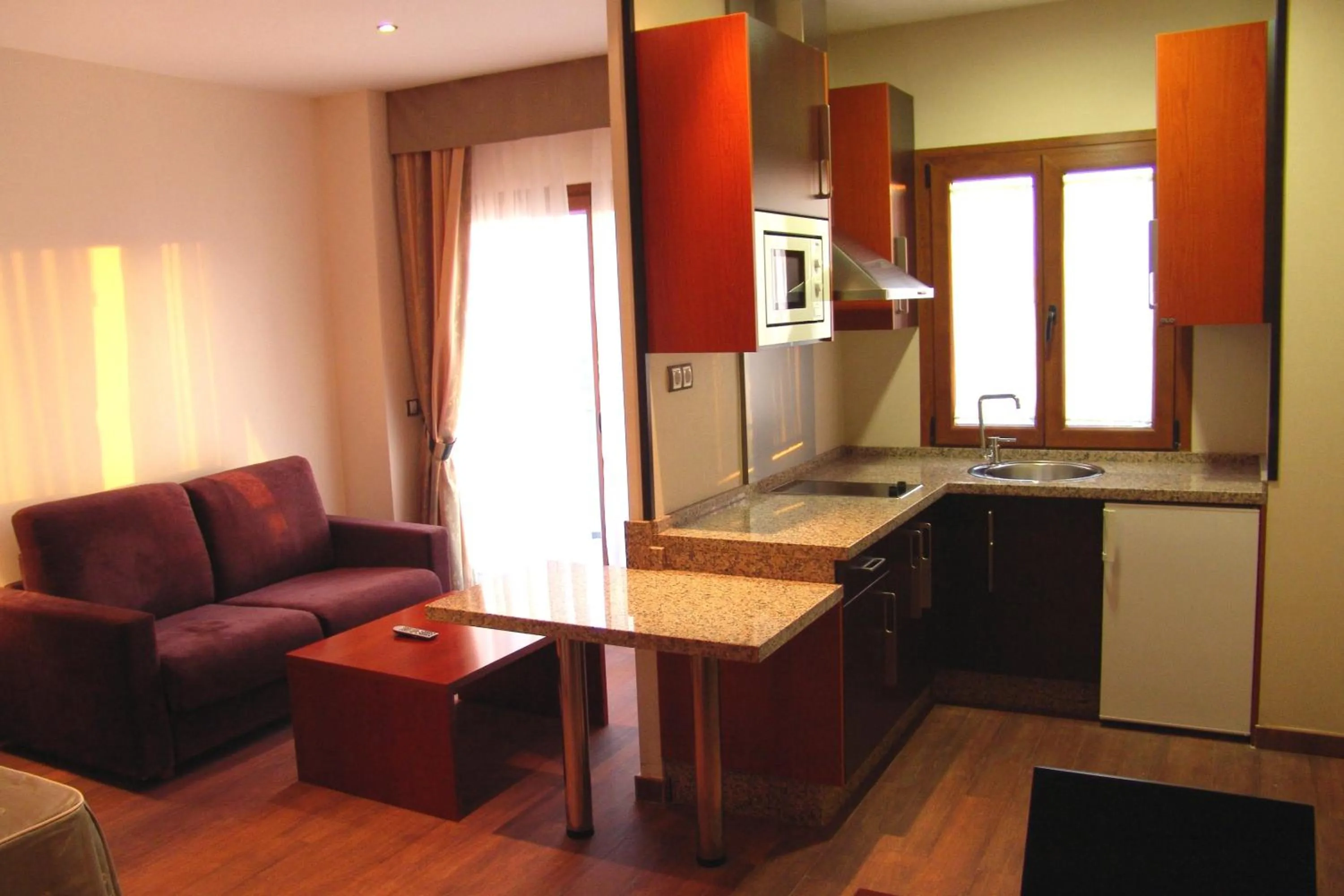 Kitchen or kitchenette in Hotel Apartamento Martín Alonso Pinzón