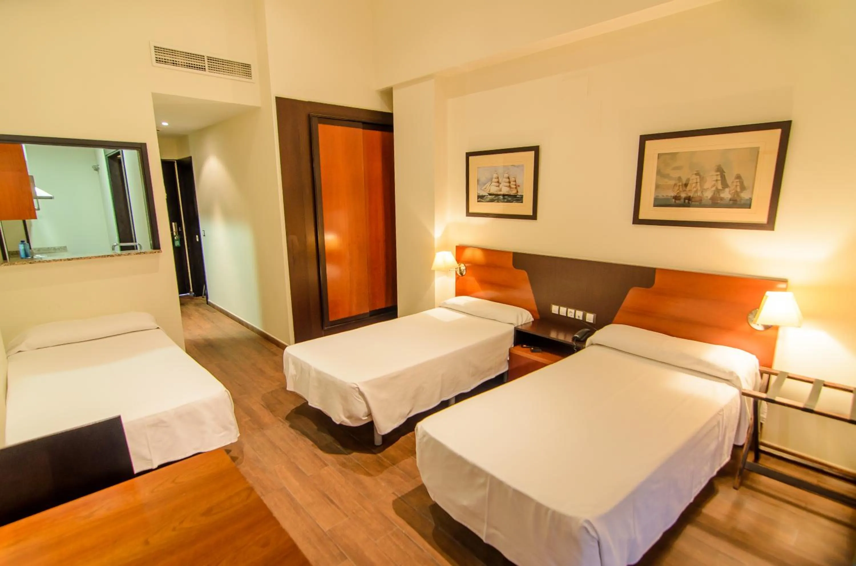 Bed in Hotel Apartamento Martín Alonso Pinzón