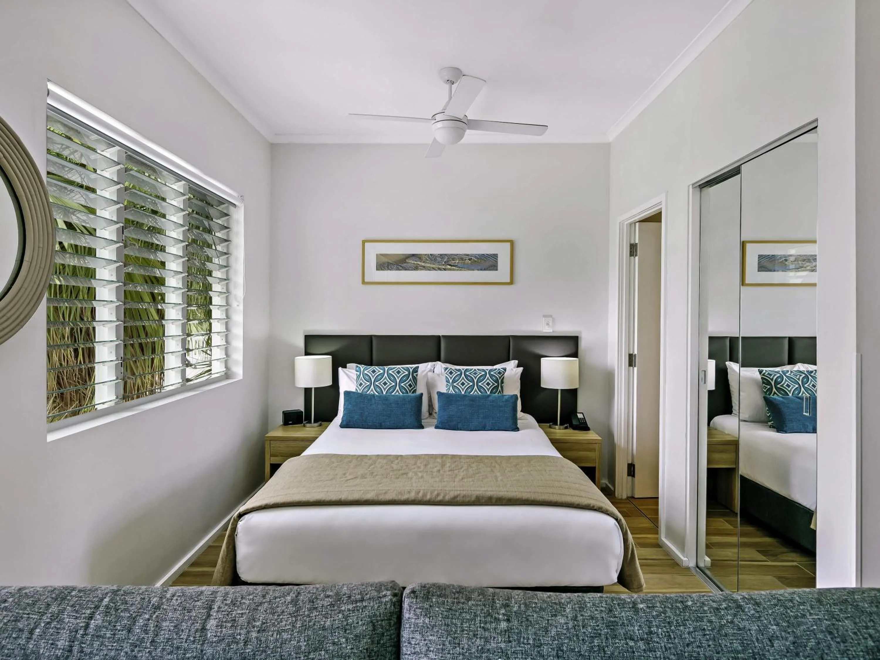 Bedroom, Bed in Mantra PortSea