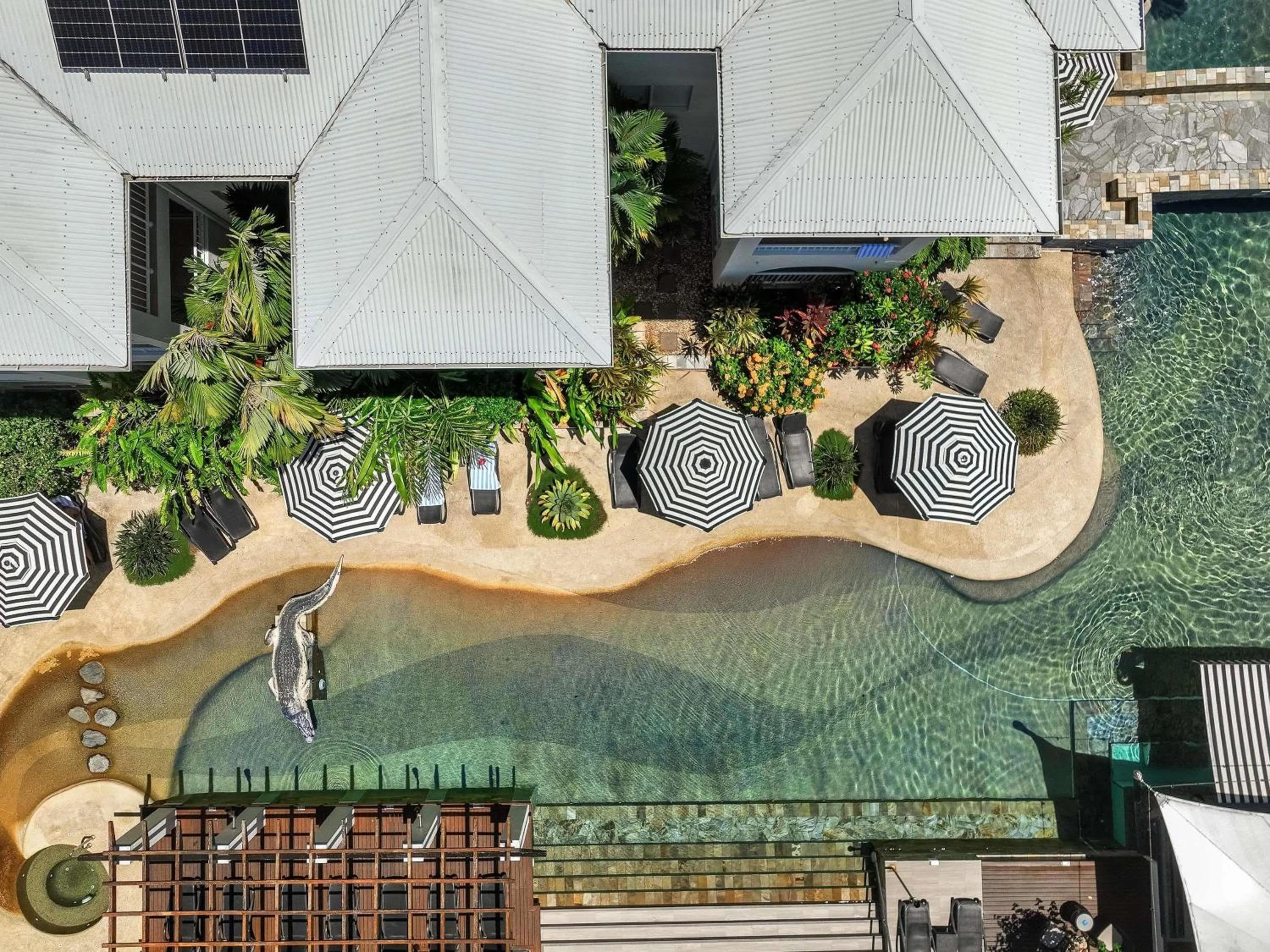 Property building in Mantra PortSea