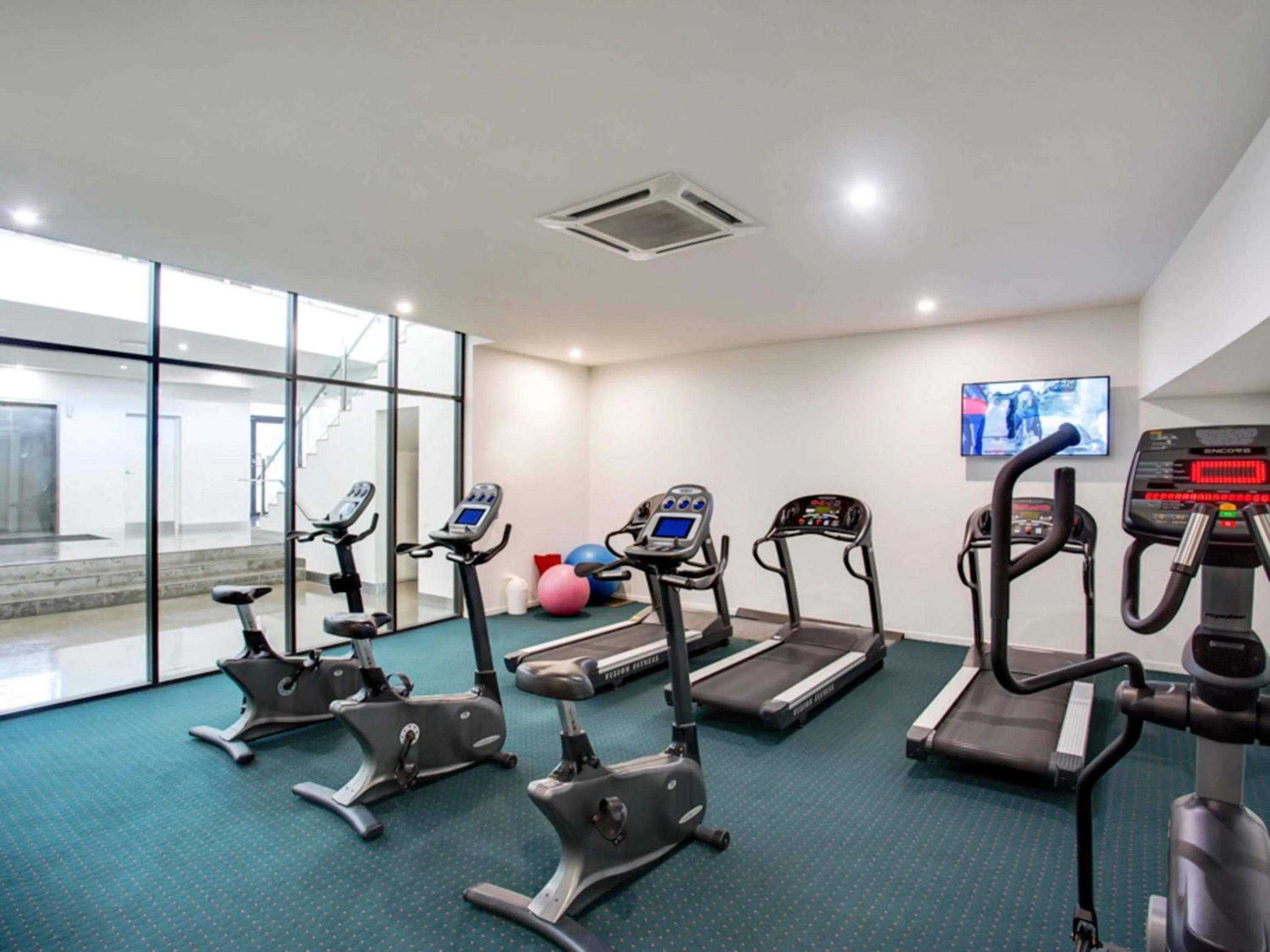 Fitness centre/facilities in Mantra Sierra Grand