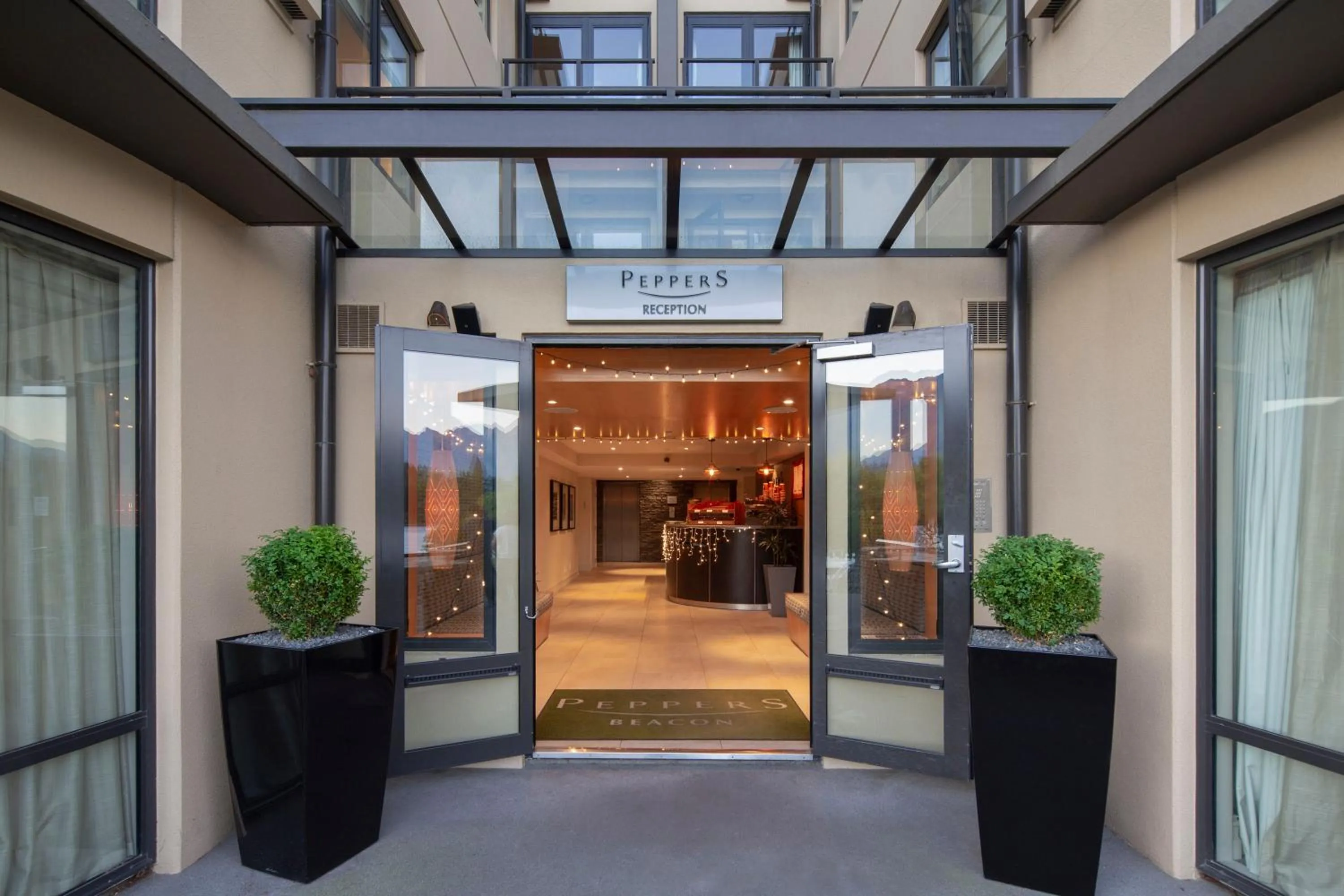 Facade/entrance in Peppers Beacon