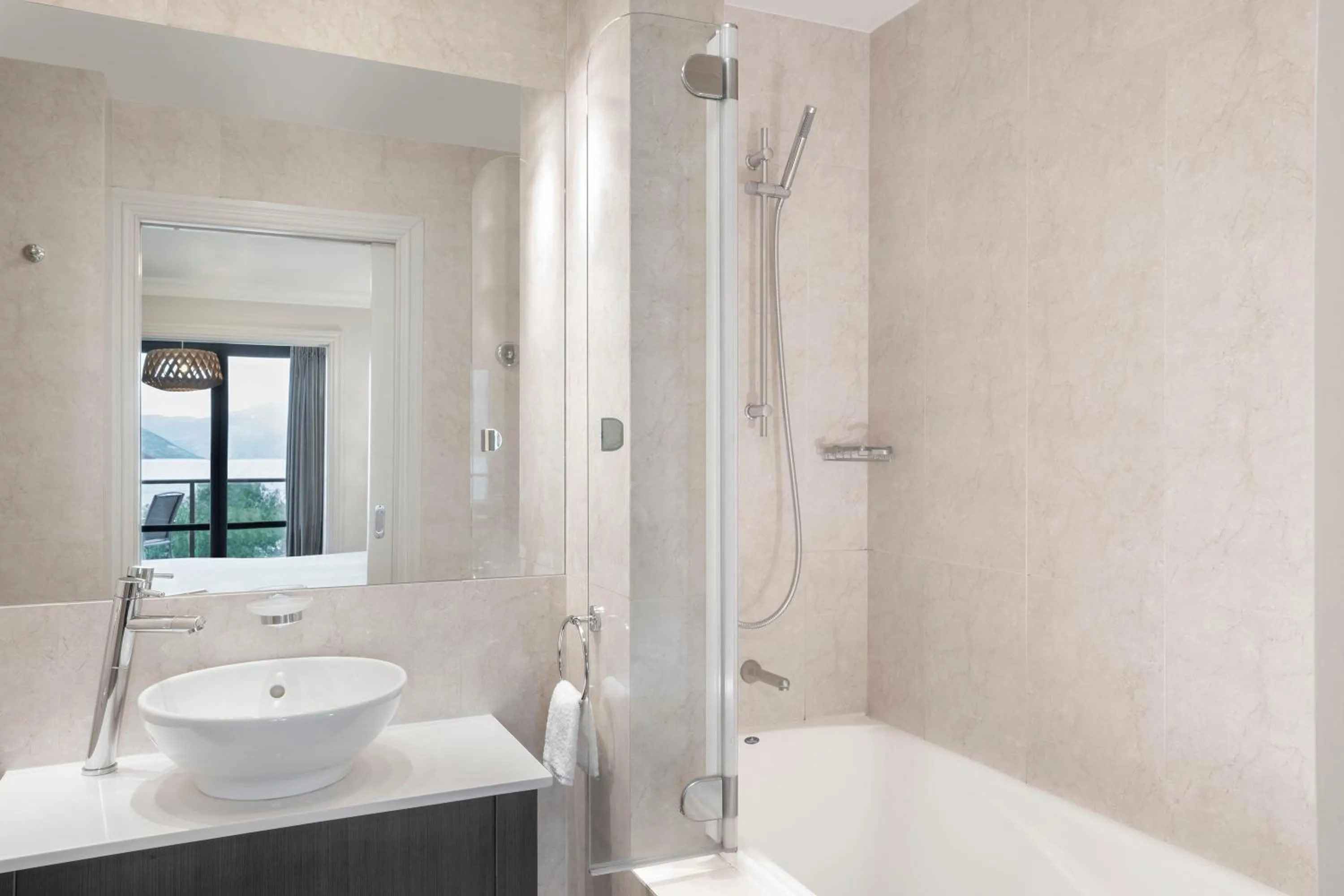 Shower in Peppers Beacon