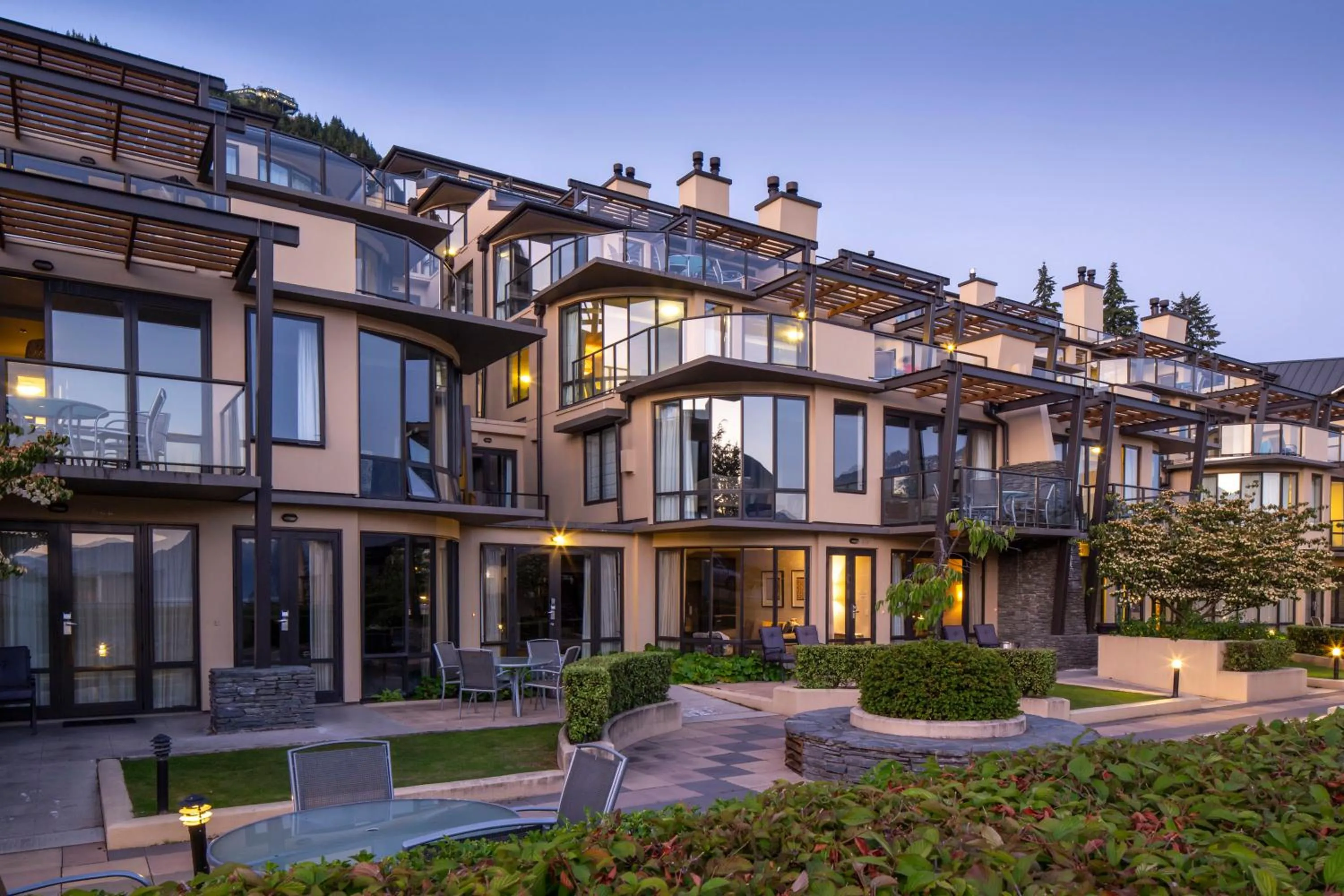 Facade/entrance in Peppers Beacon