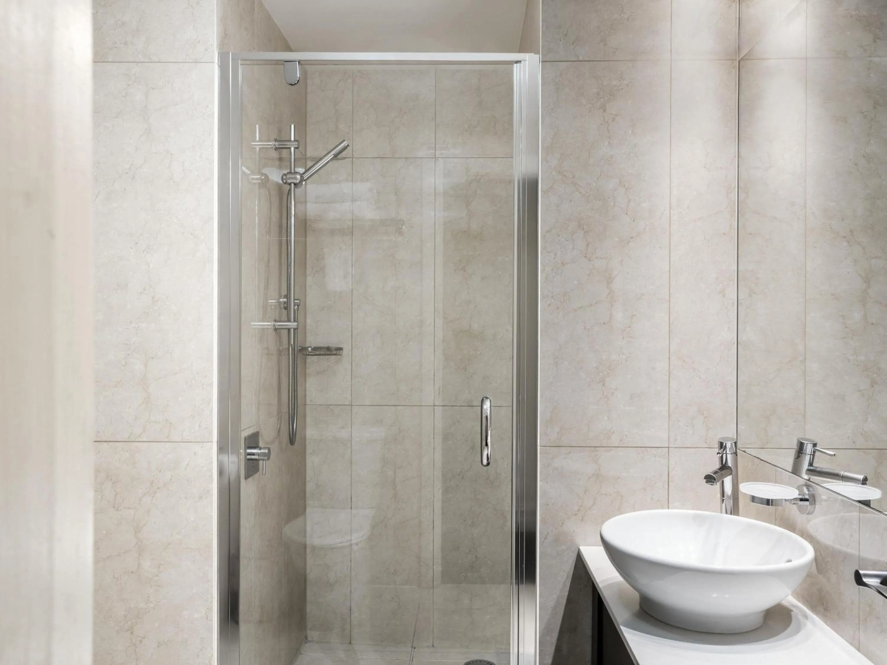 Bedroom in Peppers Beacon