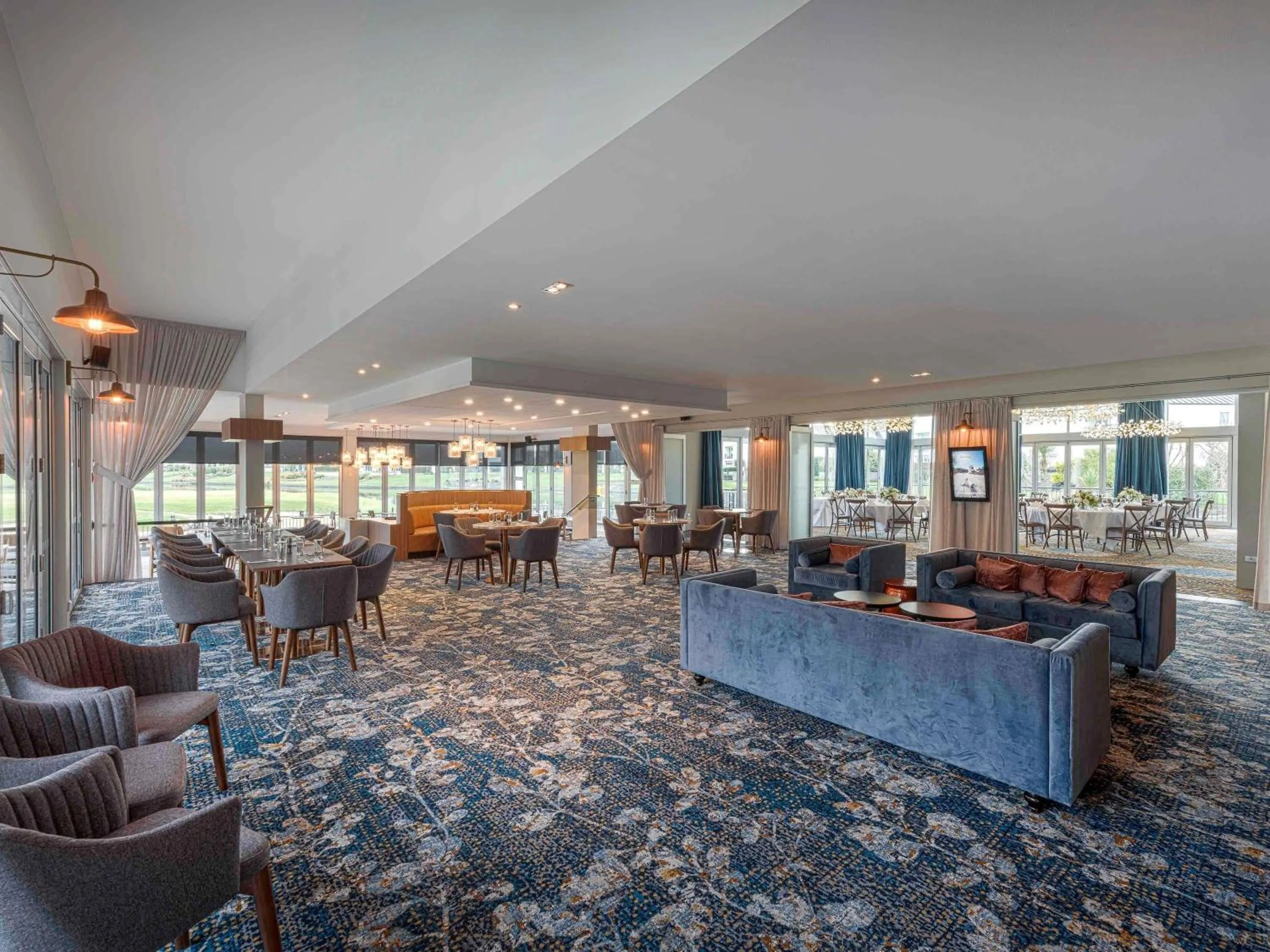 Breakfast in Peppers Clearwater Resort