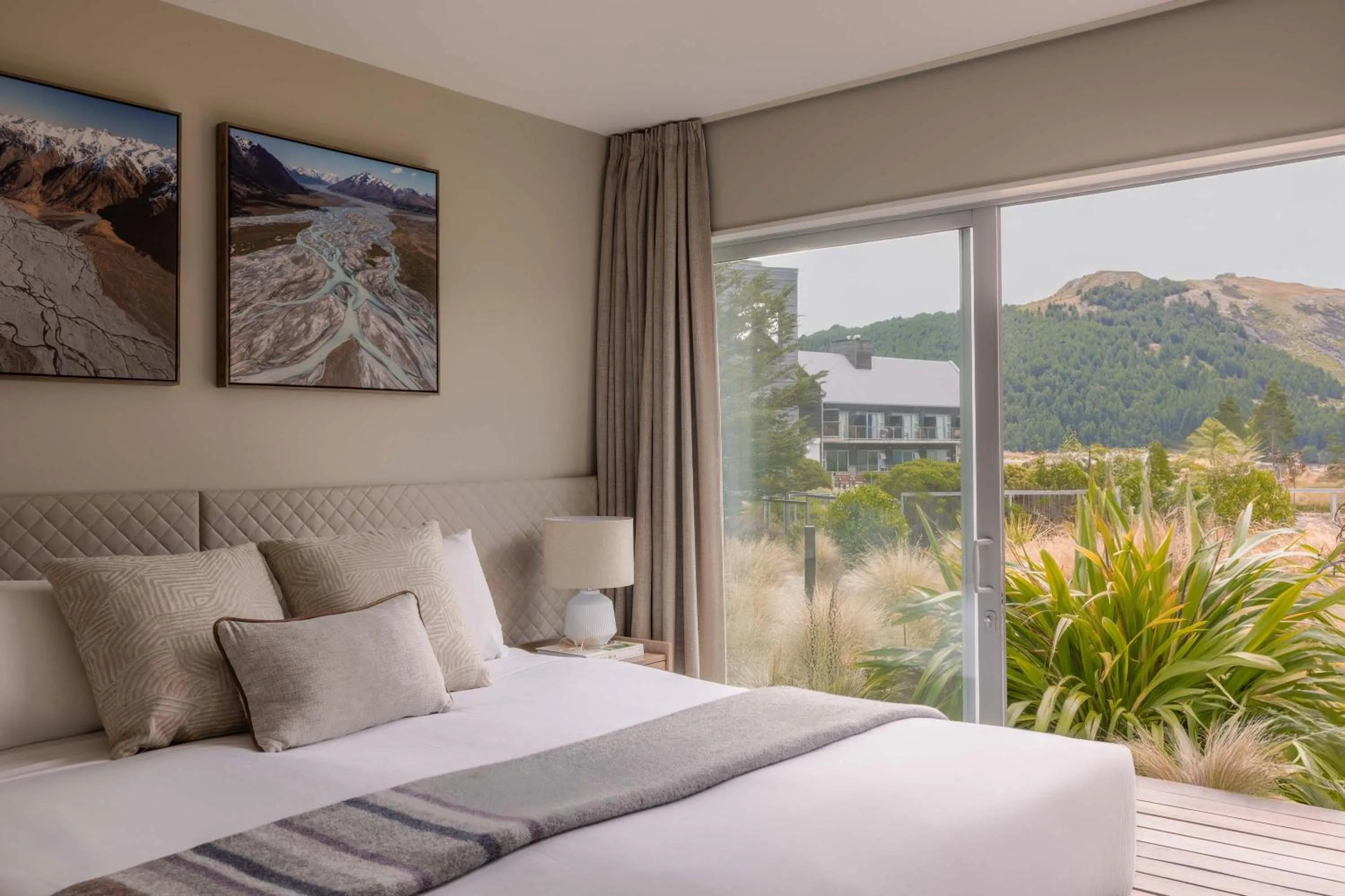 Bedroom, Bed in Peppers Bluewater Resort