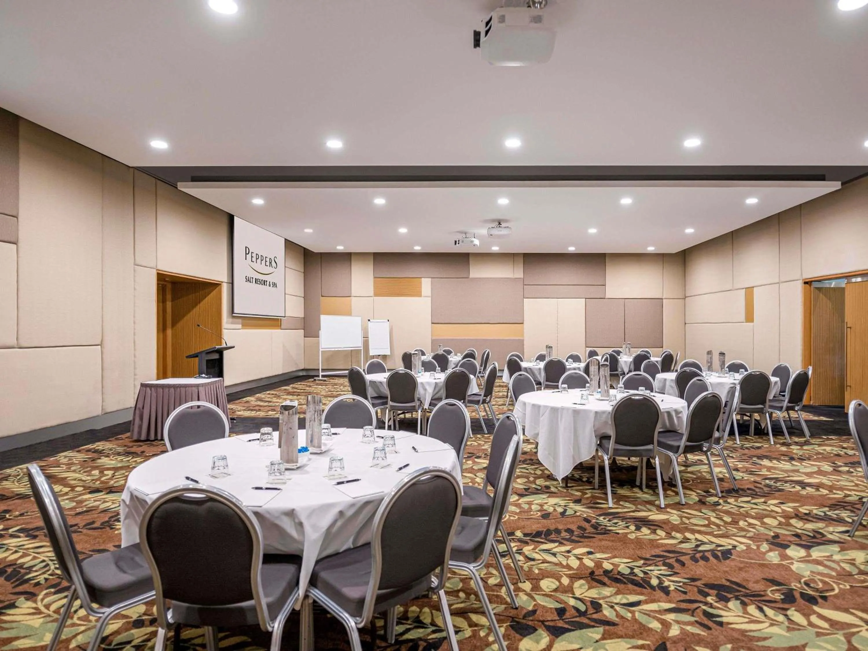 Property building in Peppers Salt Resort & Spa