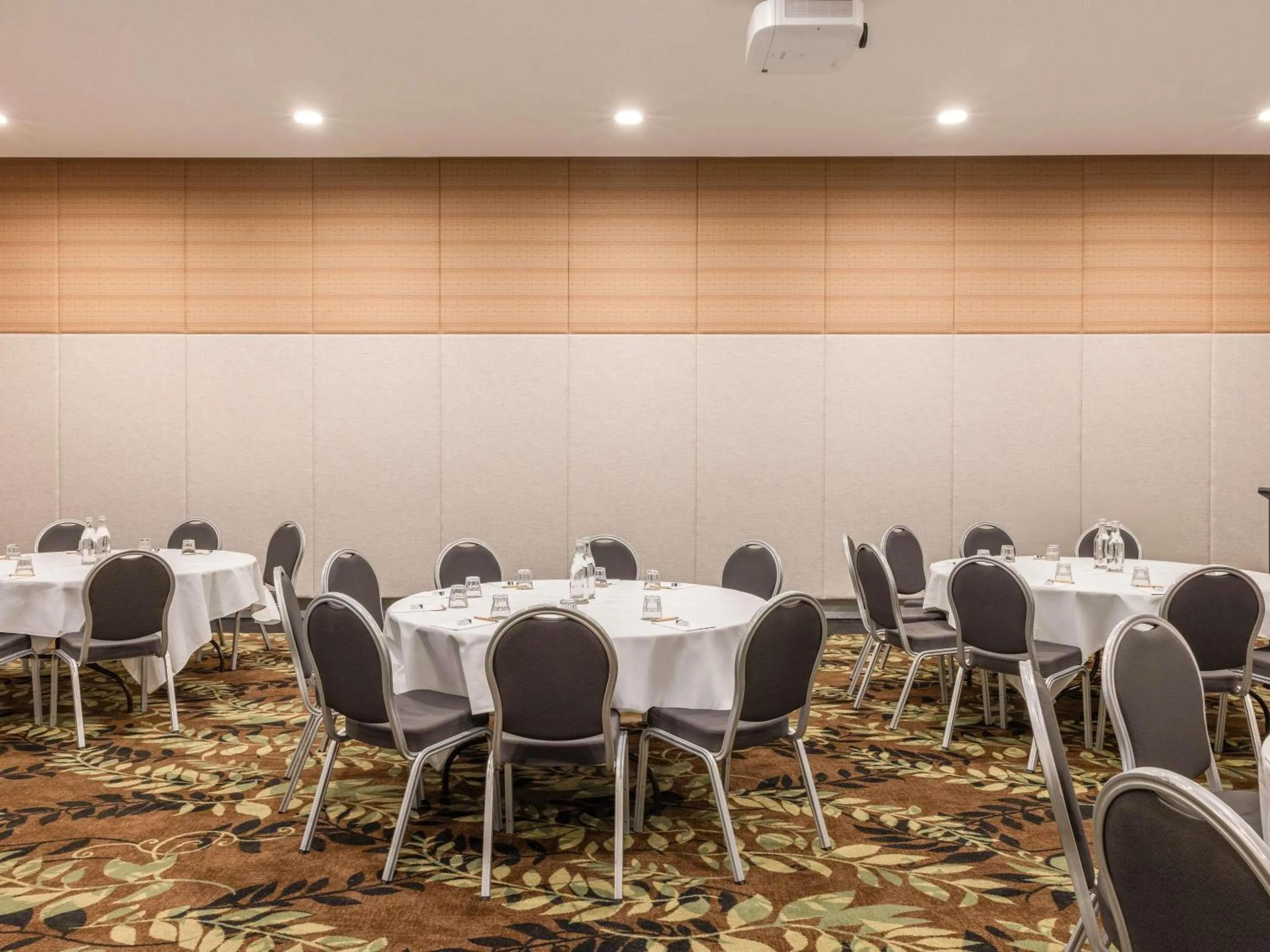 Meeting/conference room in Peppers Salt Resort & Spa