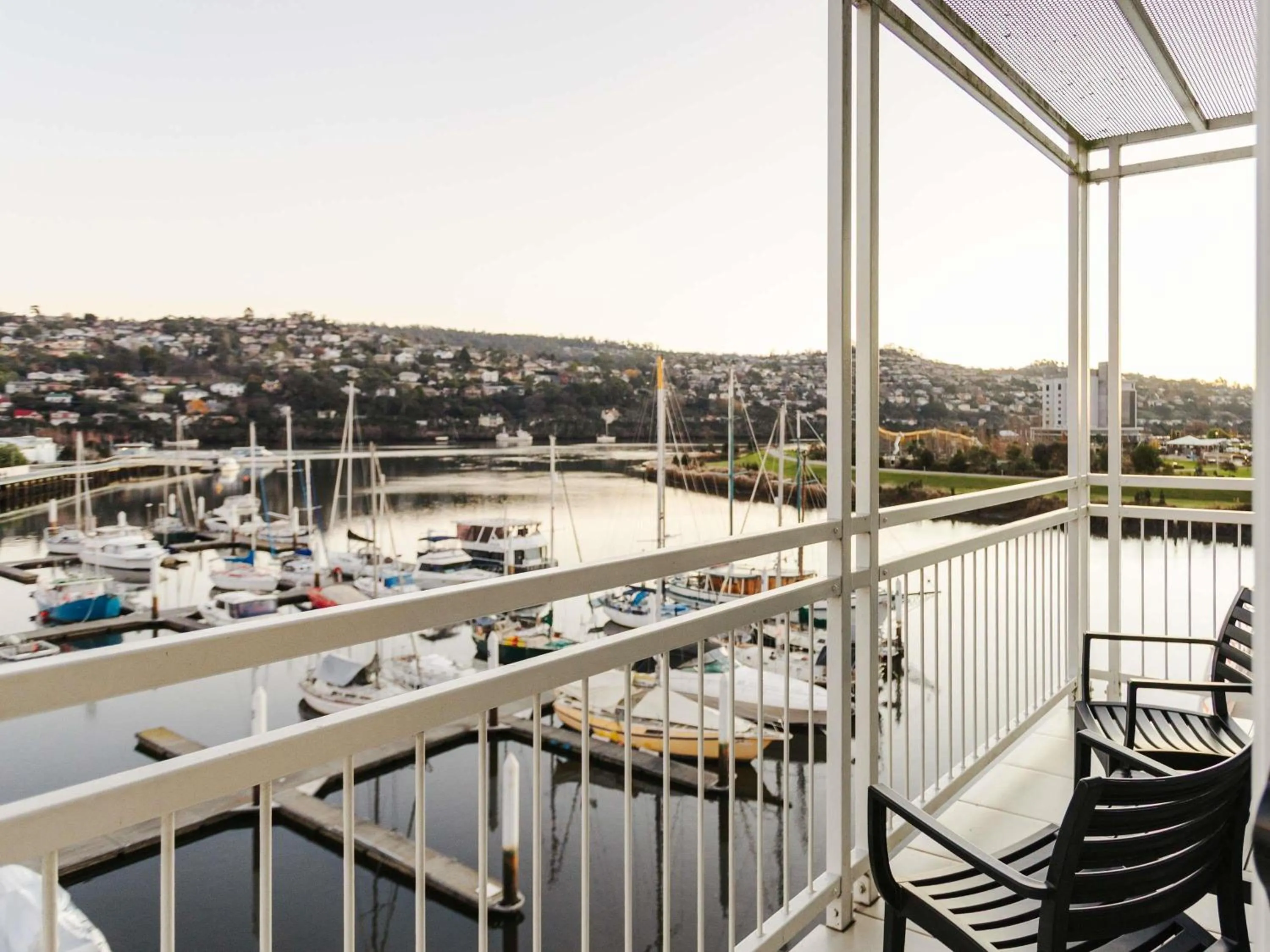 Bedroom in Peppers Seaport Launceston